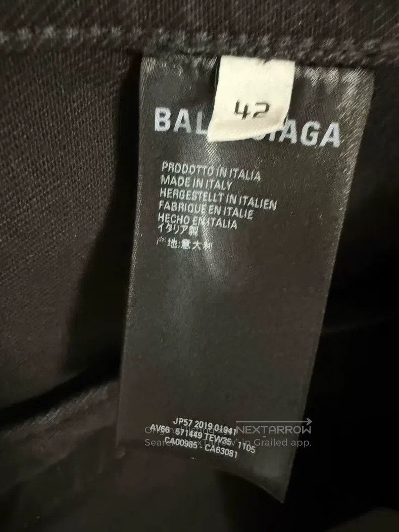 Balenciaga Balenciaga Back Rhinestone Logo Denim Jacket Size US XS / EU 42 / 0 - 4 Thumbnail