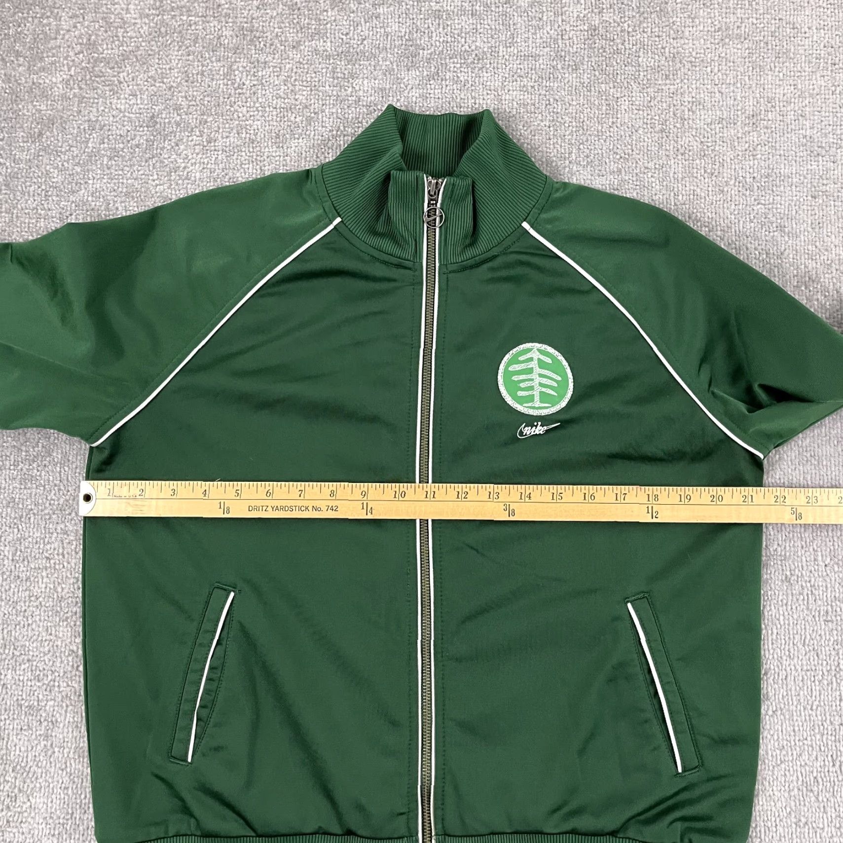 Nike Nike Jacket Womens Large Green Oregon Ducks TOC Full Zip Track Running Size L / US 10 / IT 46 - 6 Thumbnail