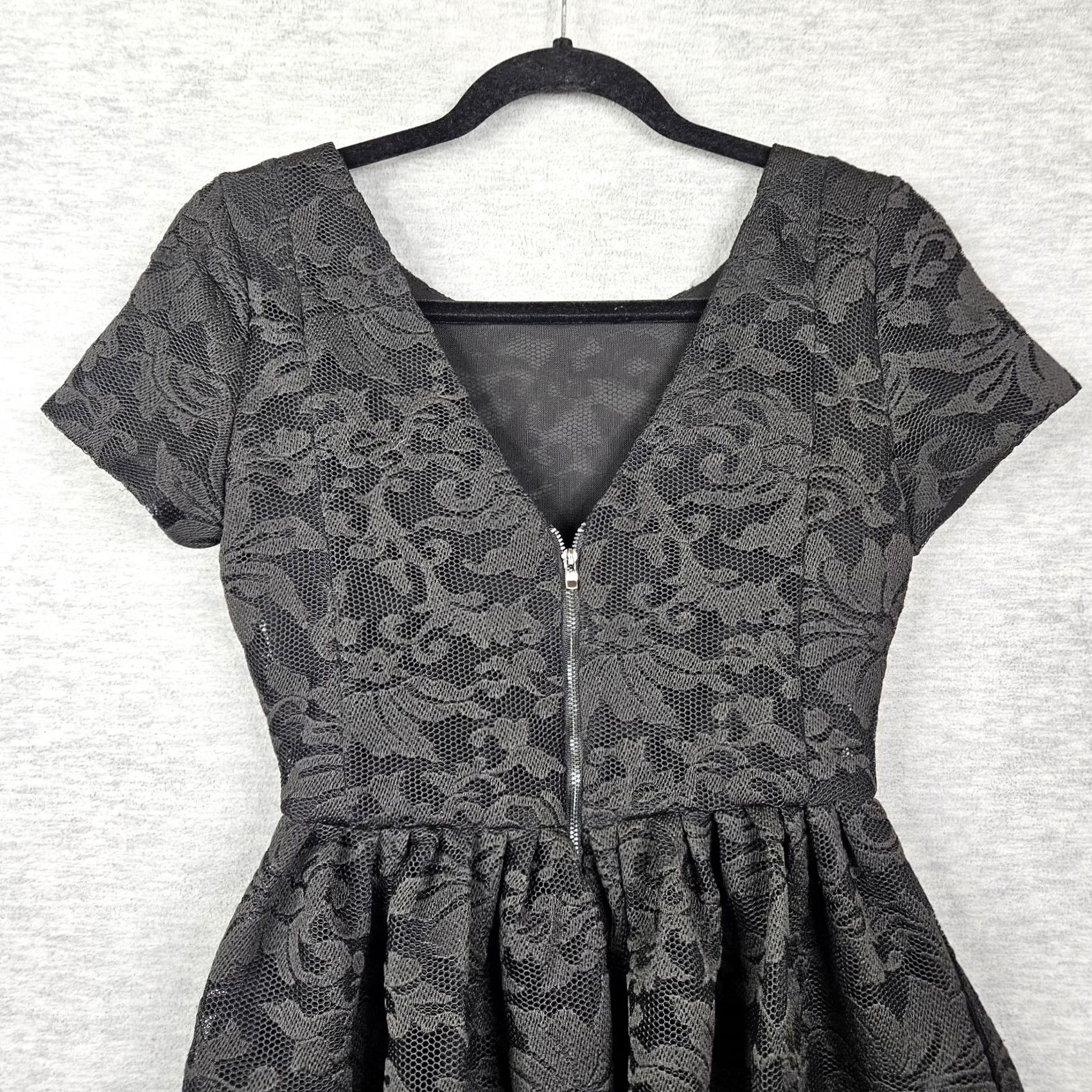 Maje Maje Dress Women Black Floral Lace V-Neck Short Sleeve A-Line Size 1 Mini Size XS / US 0-2 / IT 36-38 - 5 Thumbnail