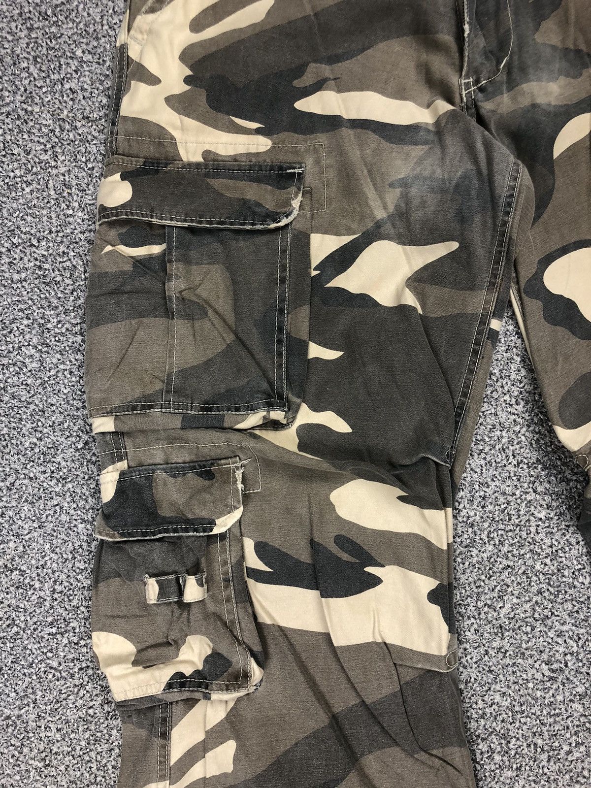 Japanese Brand × Vintage Vintage Y2K AMX AND FITCH Camo Multi Pocket Cargopants Size US 32 / EU 48 - 7 Thumbnail