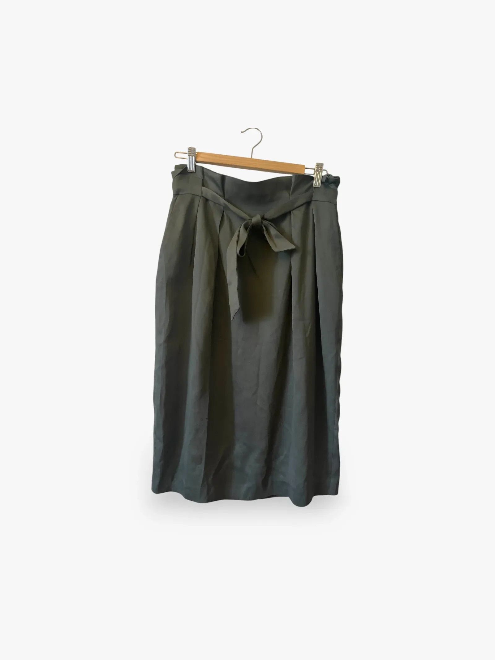 Massimo Dutti Massimo Dutti Skirt Size 30" / US 8 / IT 44 - 1 Thumbnail