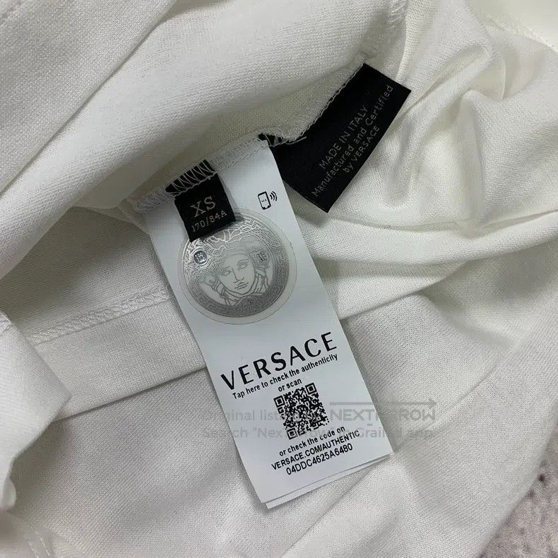 Versace Versace T-shirts Size US XS / EU 42 / 0 - 5 Thumbnail