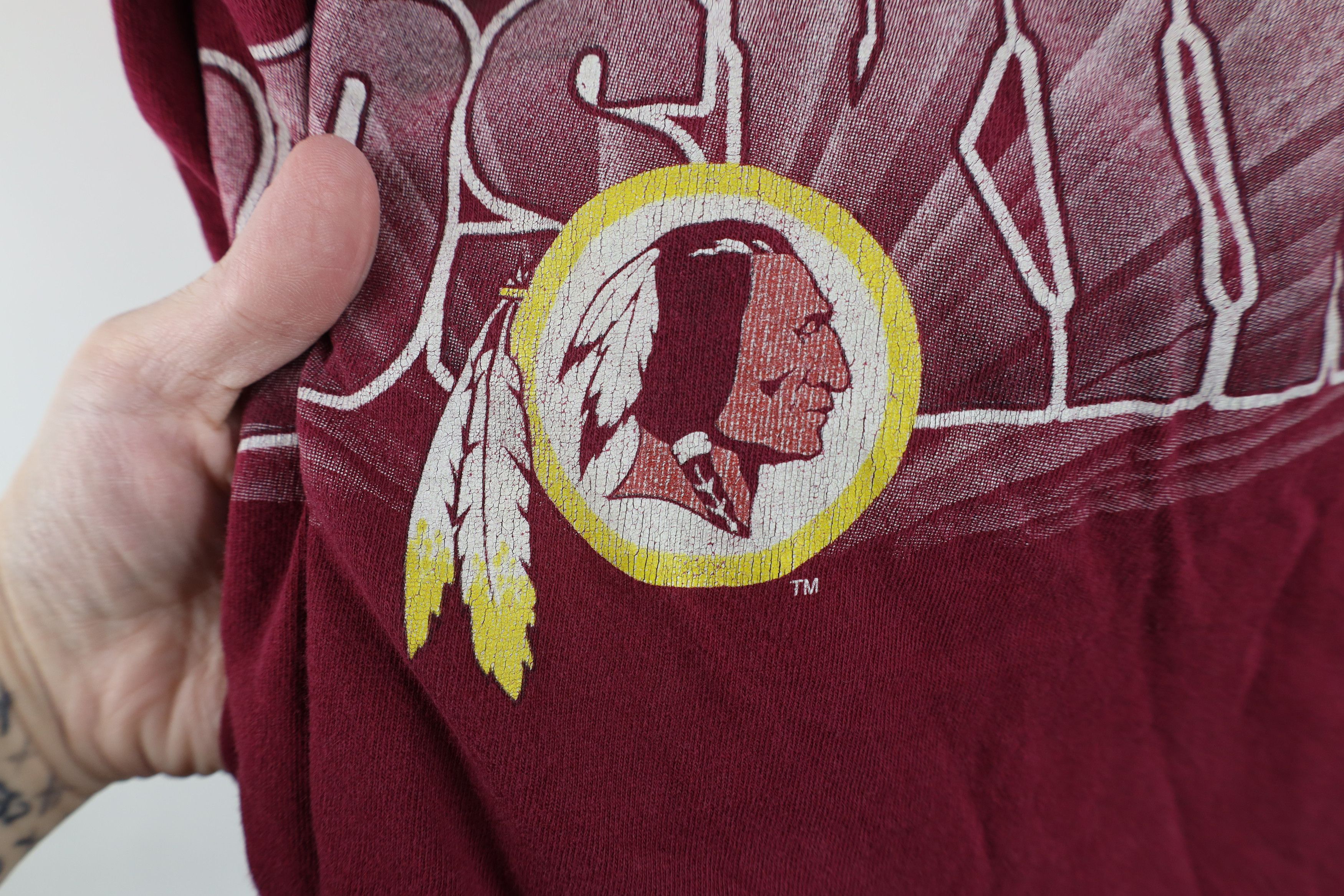 Vintage Vintage 90s Redskins Football T-Shirt Commanders USA Size US XL / EU 56 / 4 - 7 Thumbnail