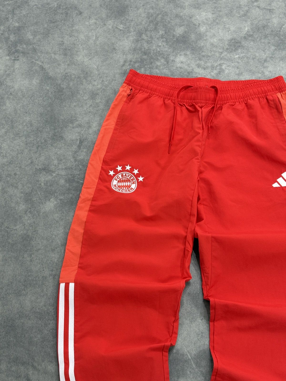 Adidas 2023 collection adidas x bayern munchen training pants Size US 32 / EU 48 - 2 Thumbnail