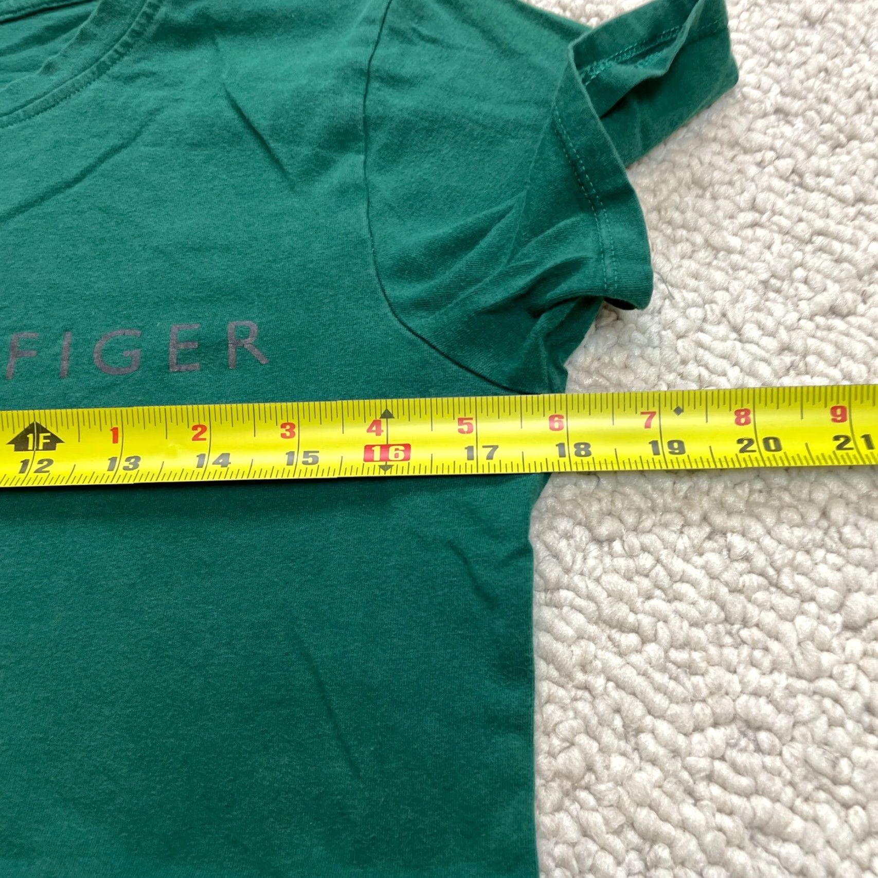 Tommy Hilfiger Tommy Hilfiger Shirt Womens Small Green Short Sleeve Logo Cotton Tee Top Size S / US 4 / IT 40 - 6 Thumbnail