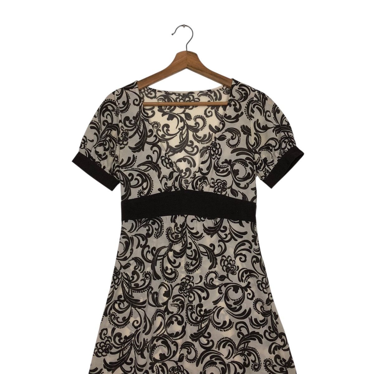 Michel Klein 🔥FULL PRINT DRESS FLORAL MICHEL KLEIN MADE IN JAPAN Size M / US 6-8 / IT 42-44 - 6 Thumbnail