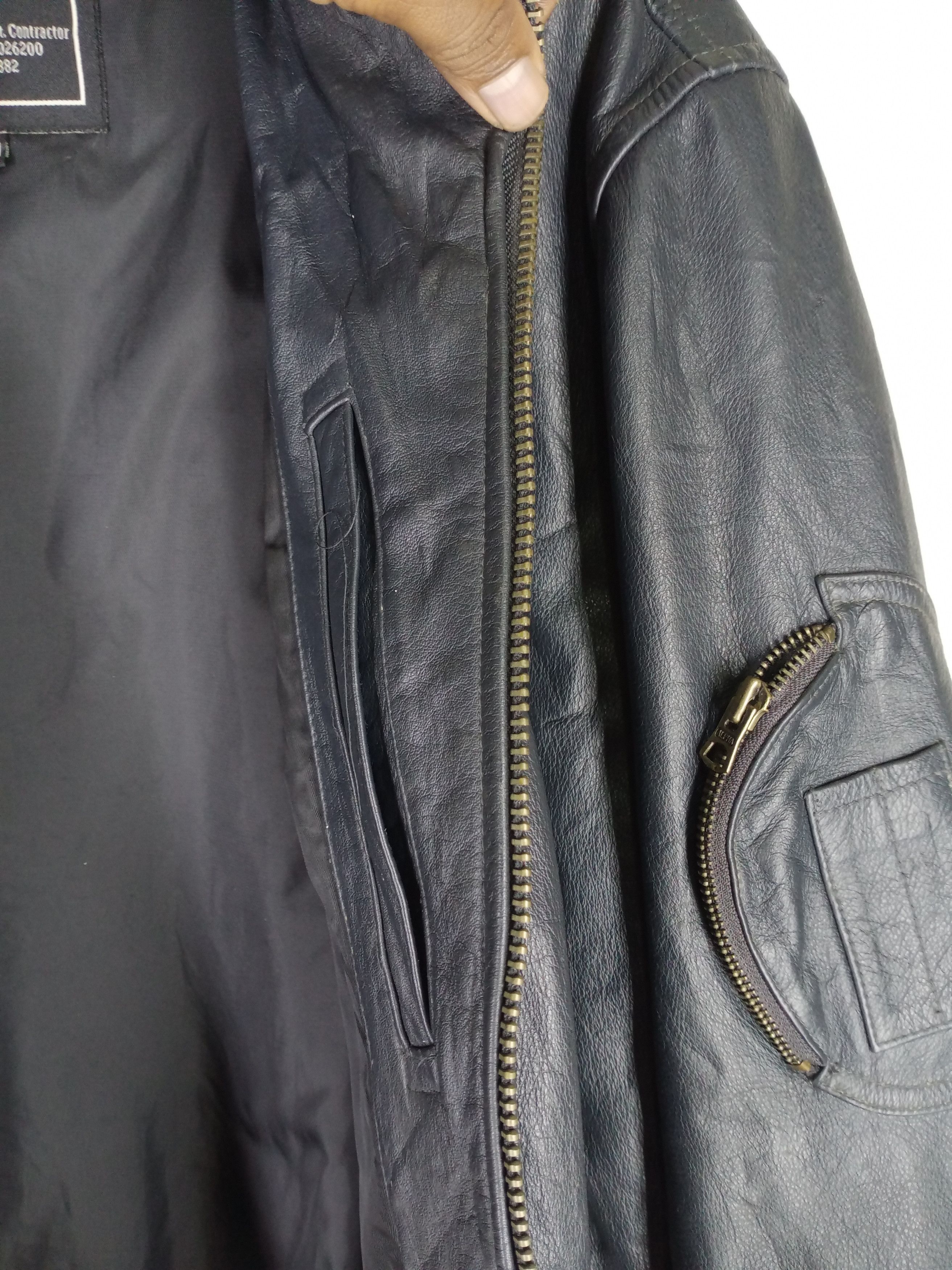 Alpha Industries VINTAGE ALPHA INDUSTRIES LEATHER GENUINE COWHIDE JACKET Size US M / EU 48-50 / 2 - 15 Thumbnail