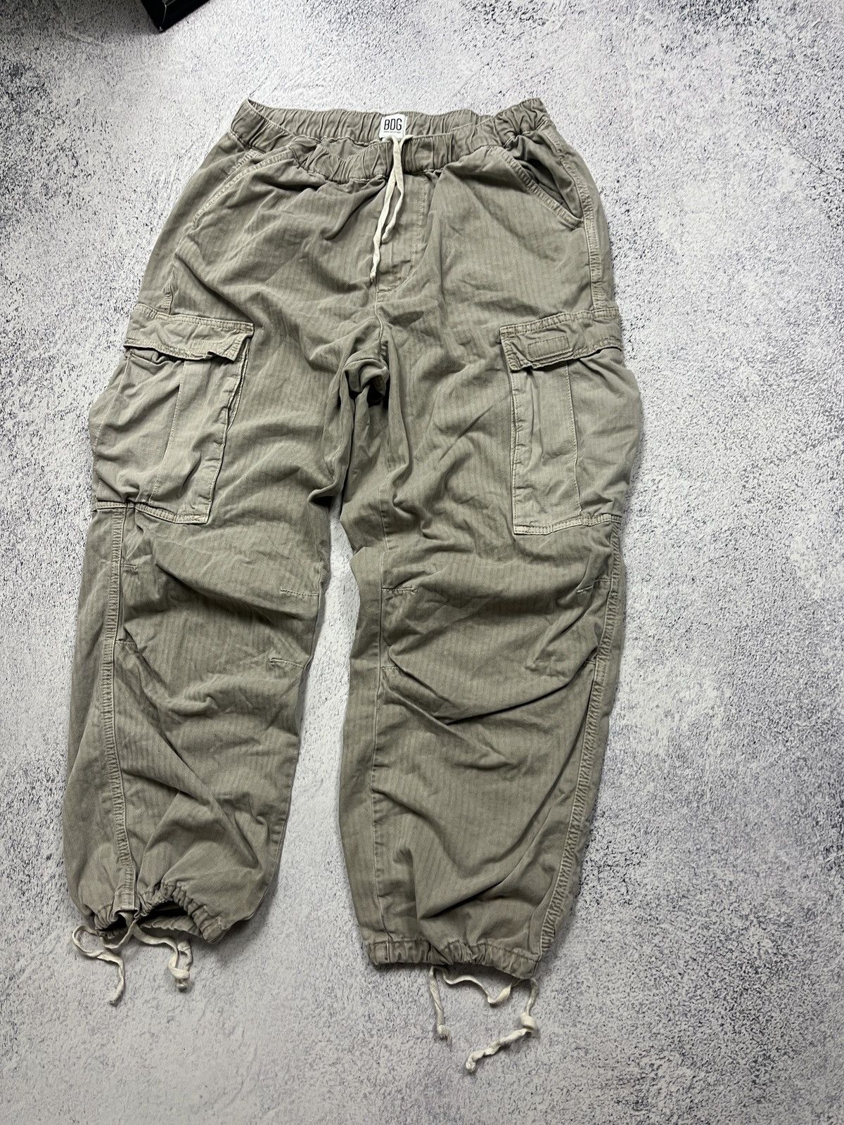 Other Crazy Y2K BDG Black Baggy Cargo Pants Rave Style Essential Size US 34 / EU 50 - 4 Thumbnail
