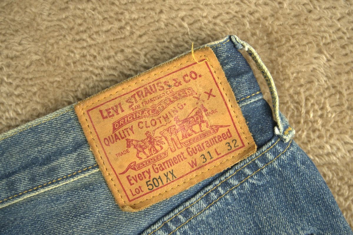 Levi's Vtg Levis 501xx Big E Selvedge Turkey Made Mens Grunge Style Size US 31 - 7 Thumbnail