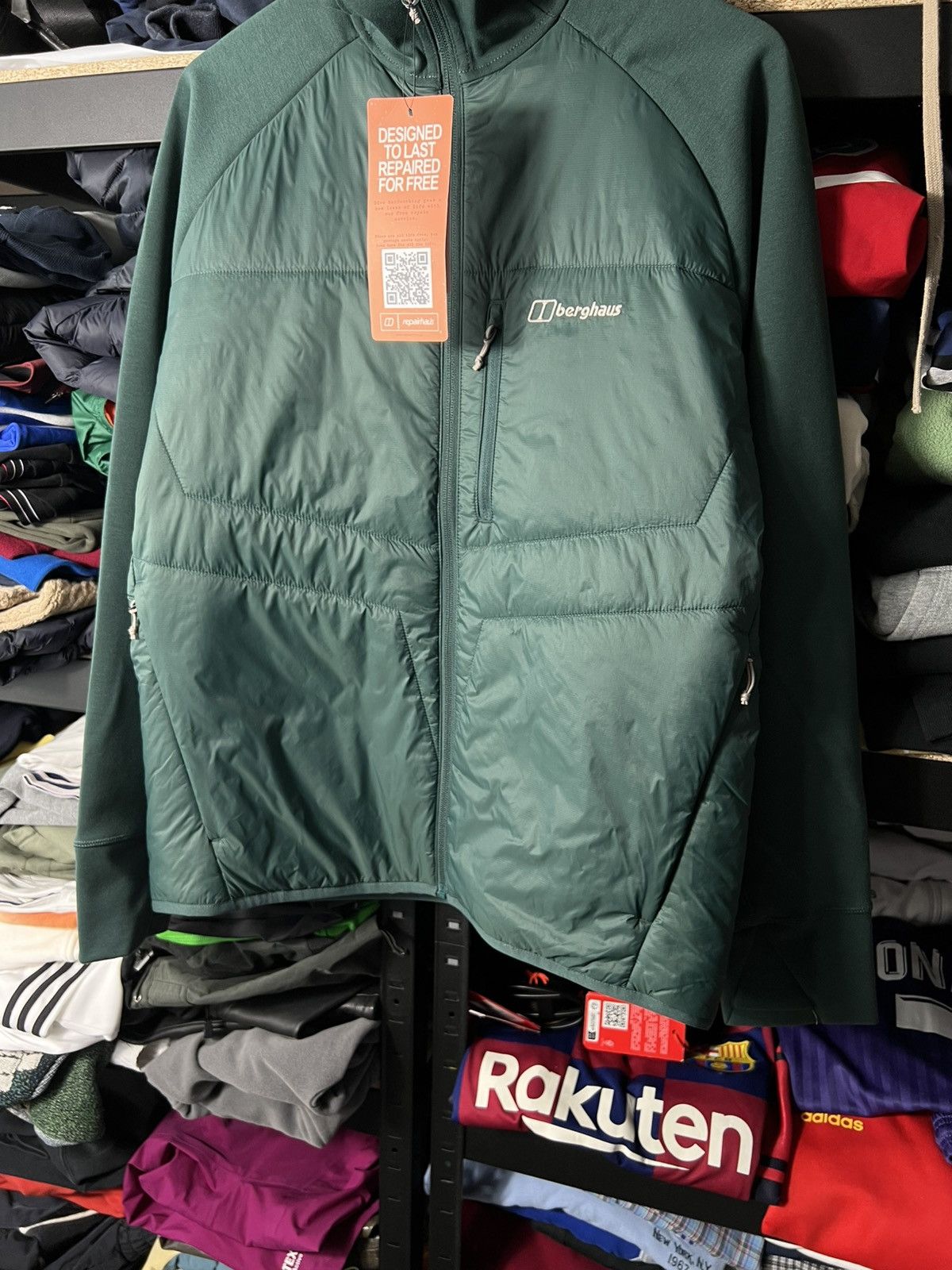 Berghaus Berghaus Trawden Hybrid Outdoor Insulated Jacket Green Men’s Size US L / EU 52-54 / 3 - 8 Thumbnail