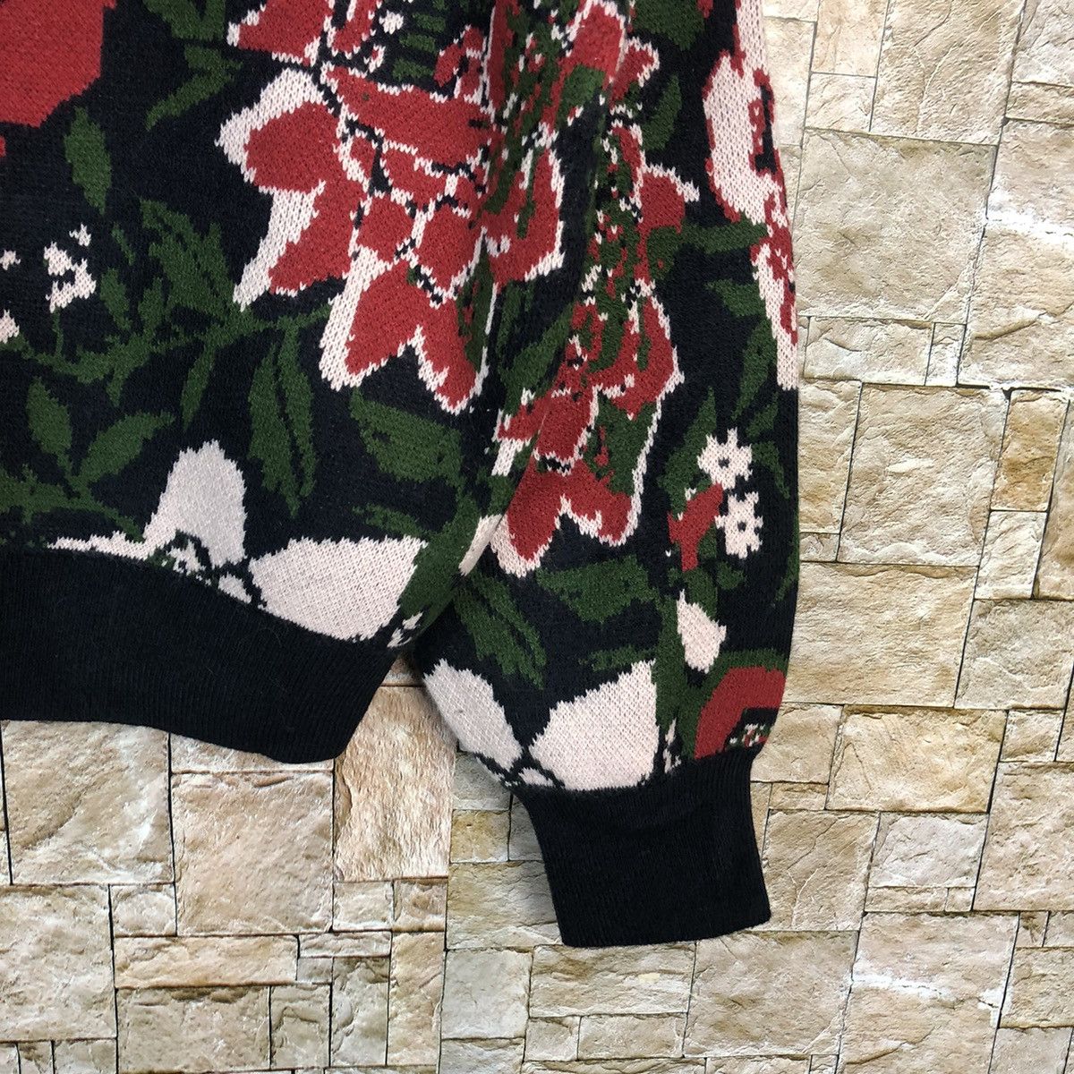 GU GU Red Flower art full sweatshirt Knitwear #A464 Size S / US 4 / IT 40 - 8 Thumbnail