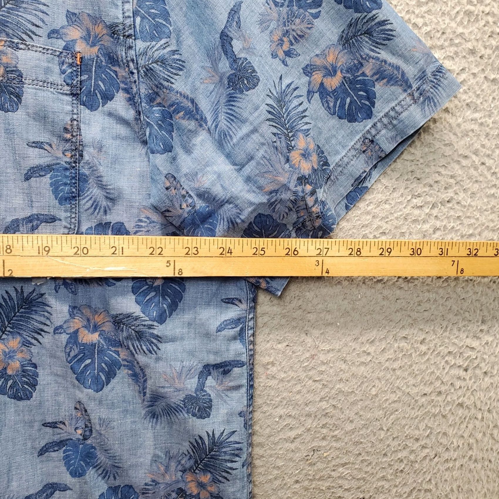 Tommy Bahama Tommy Bahama Mens XL Multi Denim Tropical Short Sleeve Button-Up Shirt Size US XL / EU 56 / 4 - 6 Thumbnail