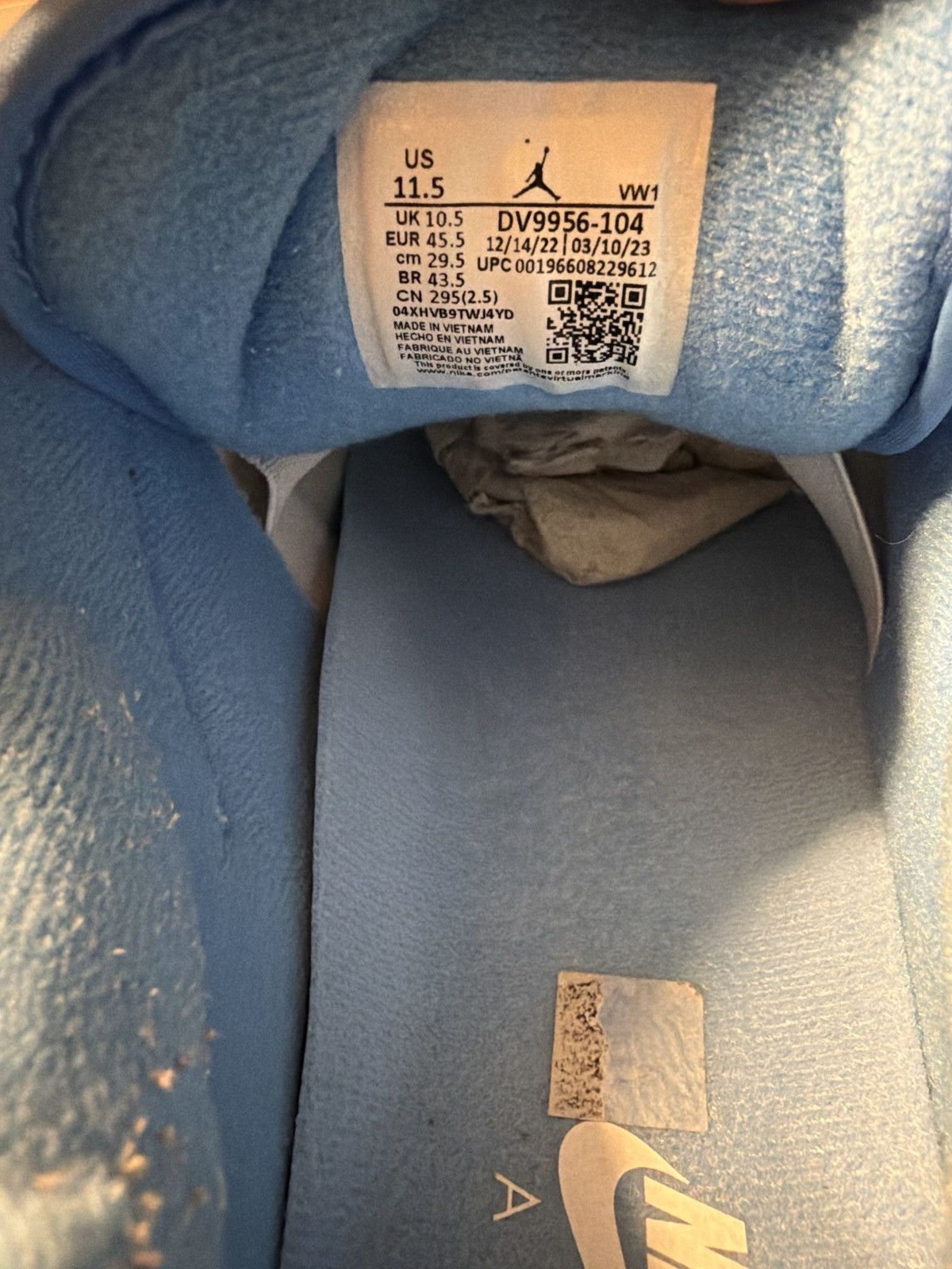 Jordan Brand Jordan 2 Retro Low UNC Size US 11.5 / EU 44-45 - 6 Thumbnail