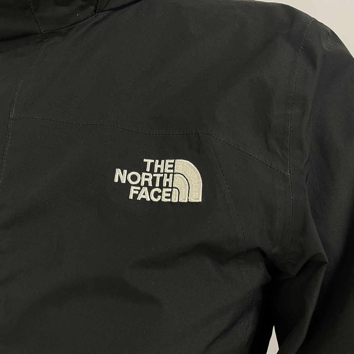 The North Face The North Face DryVent Jacket Black Mens Size S Size US S / EU 44-46 / 1 - 3 Thumbnail
