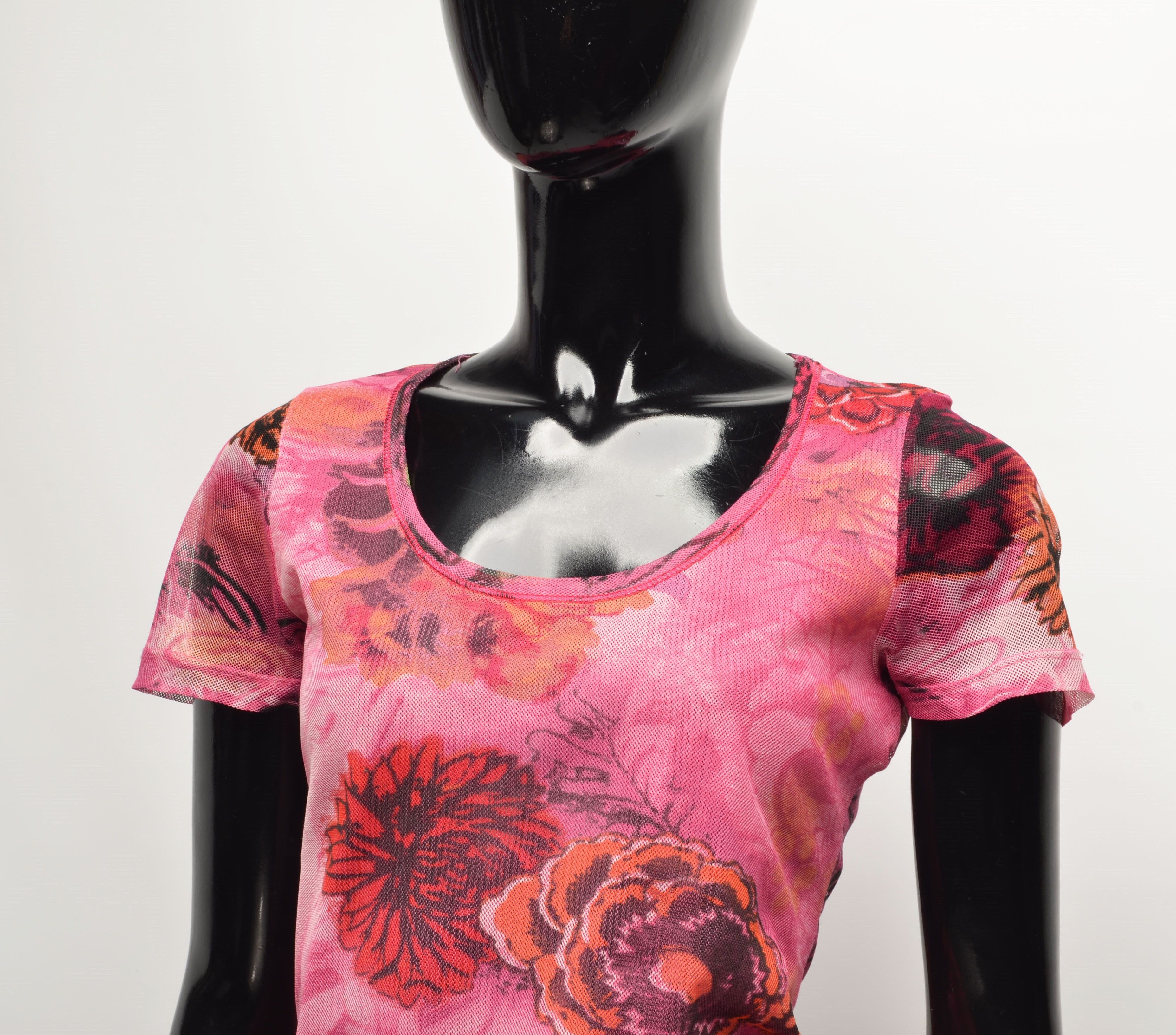 Vintage Vintage Passport Pink Mesh Floral Short Sleeve T-shirt Size S / US 4 / IT 40 - 2 Thumbnail