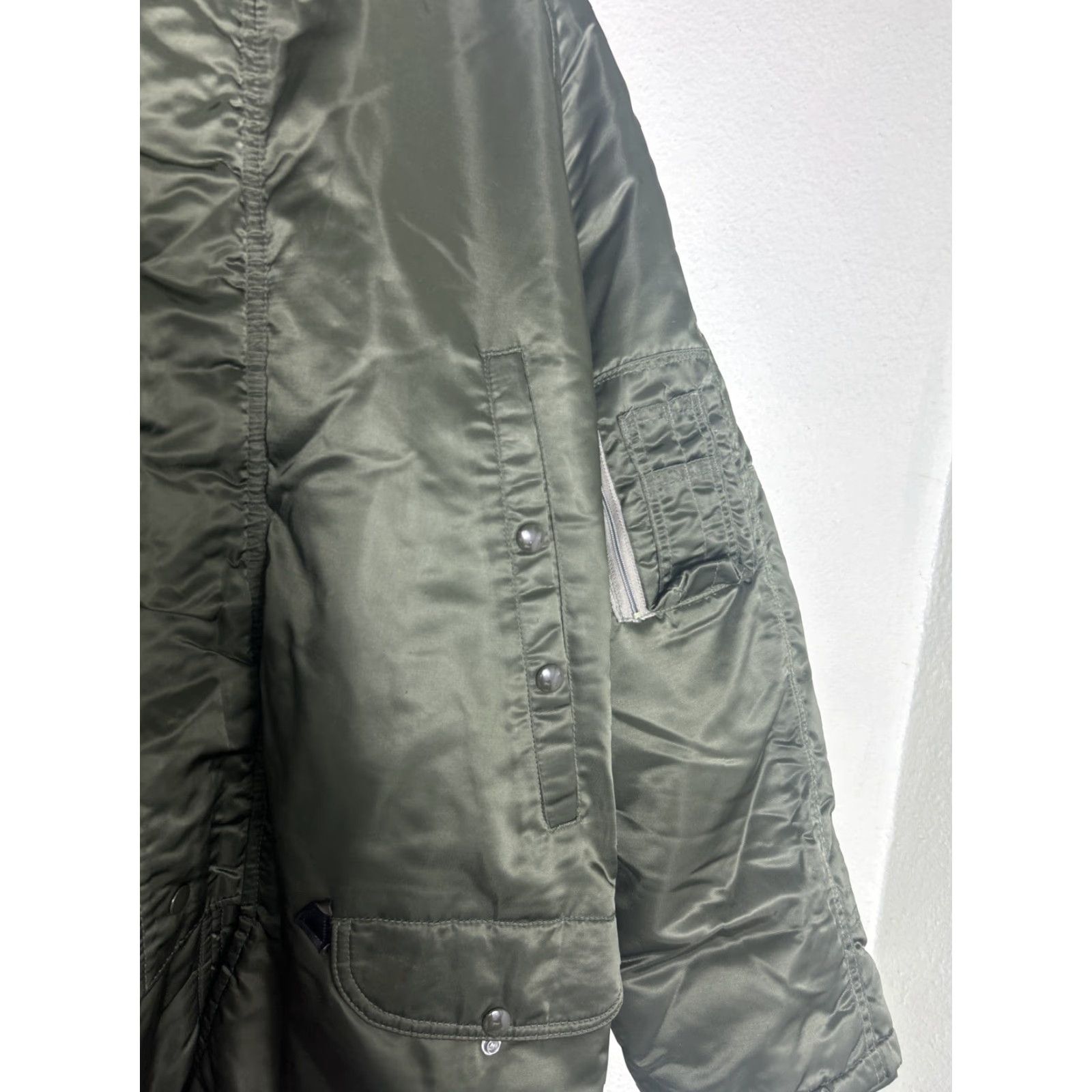 Vintage VINTAGE Air force Jacket Alpha N-3B Parka Hooded Green 46 Mens Army Outdoor Size 46 Flaw Size US S / EU 44-46 / 1 - 6 Thumbnail
