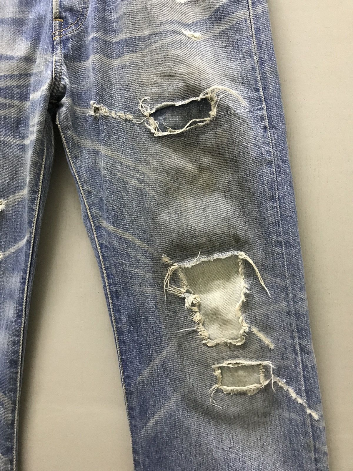 Levi's × Levi's Vintage Clothing × Vintage Vintage Levis 501 Distressed Patched Denim Pants Size US 32 / EU 48 - 5 Thumbnail