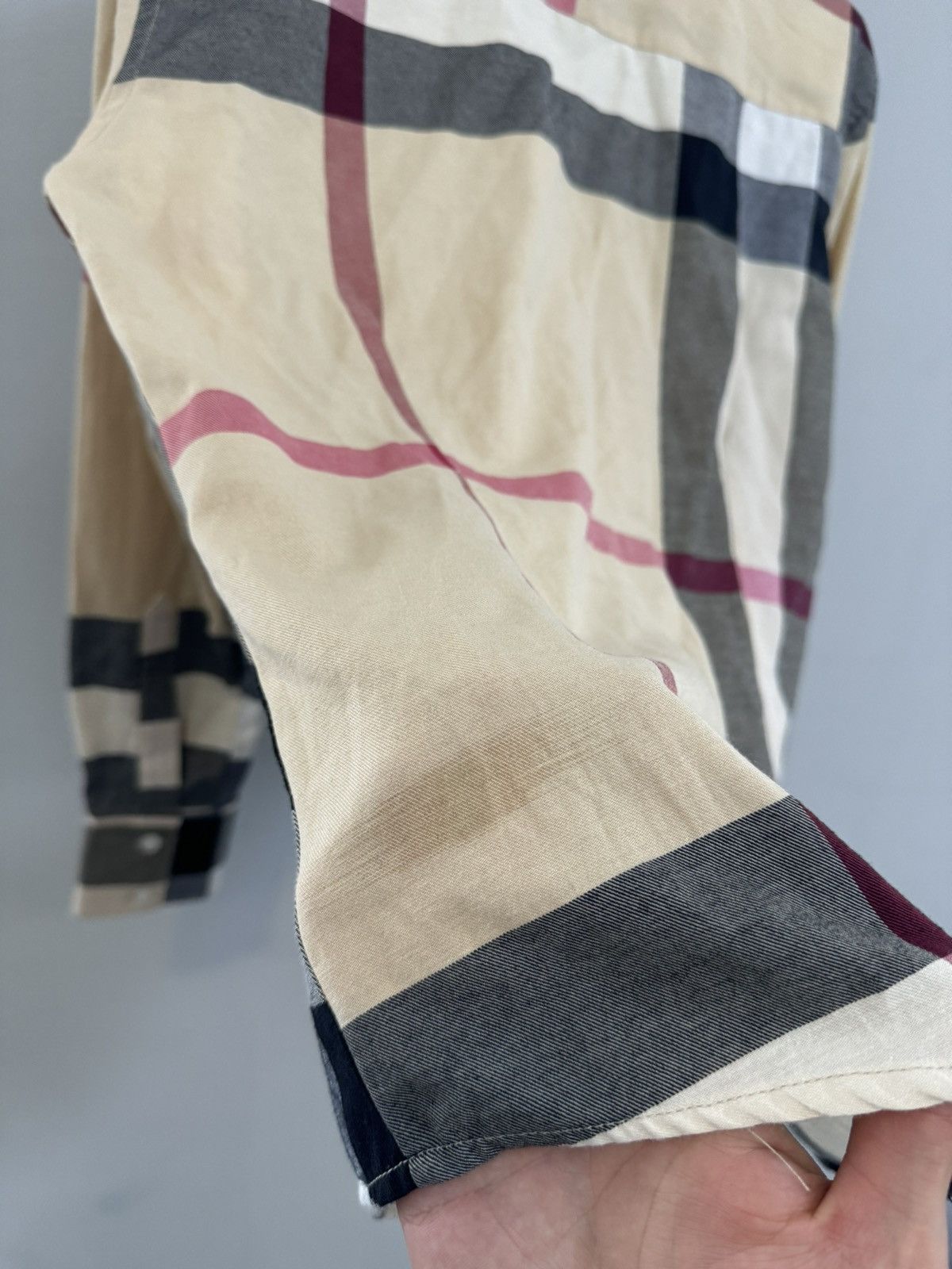 Burberry × Vintage Burberry Nova Check Beige Shirt Size M / US 6-8 / IT 42-44 - 8 Thumbnail