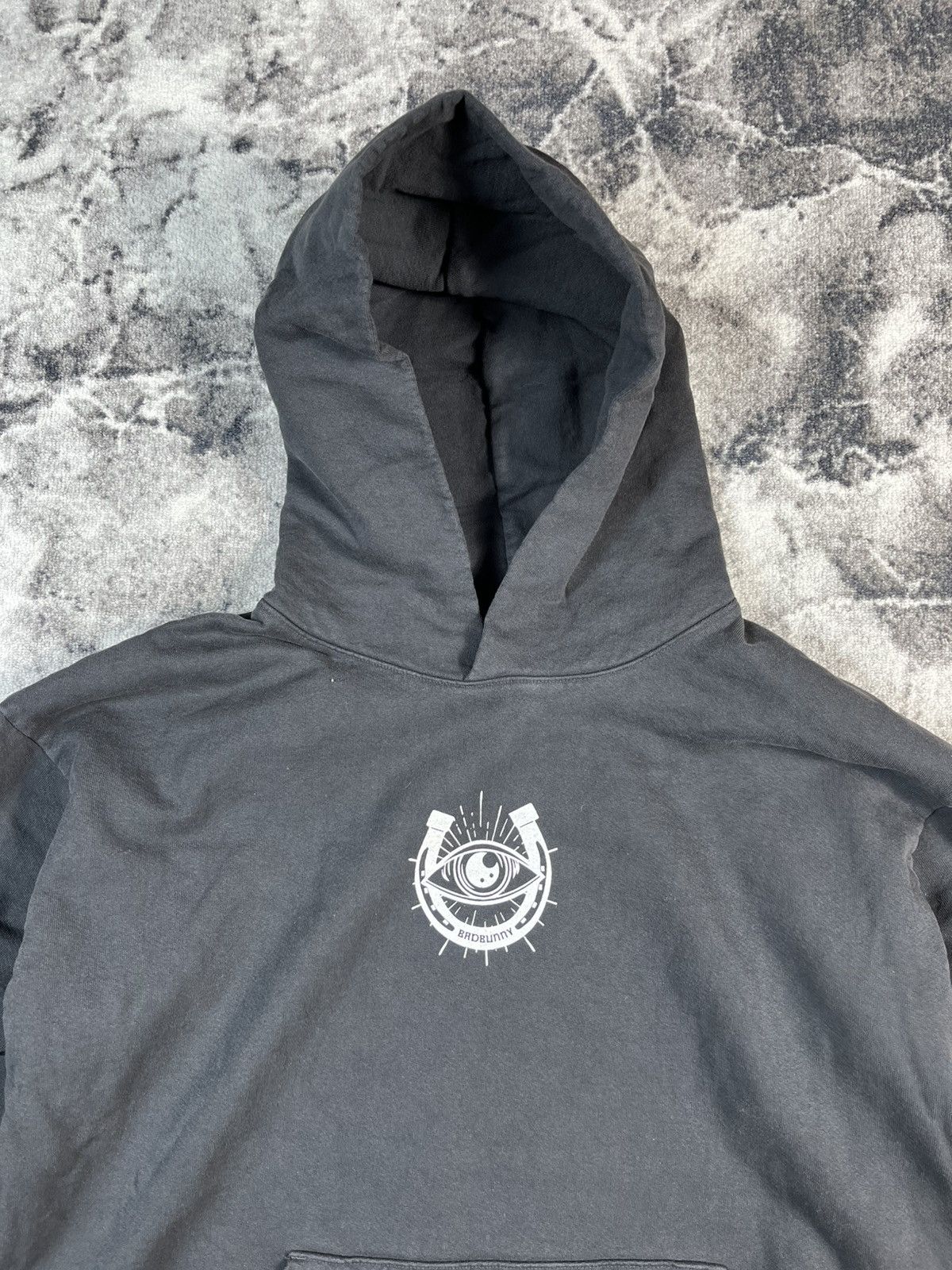 Other Bad Bunny Most Wanted Tour Hoodie 2024 XL Size US XL / EU 56 / 4 - 5 Thumbnail