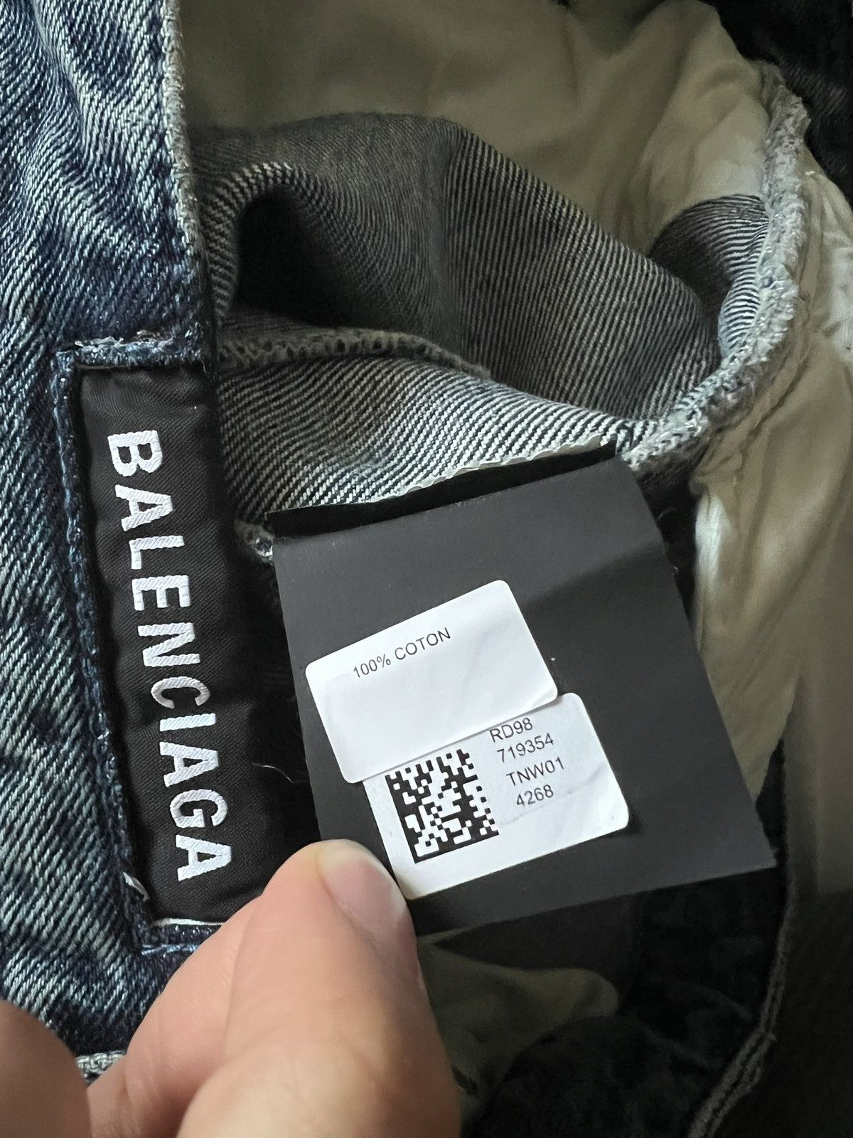 Balenciaga BALENCIAGA AW22 1OF1 SAMPLE BIKER MOTO DENIM JEANS Size US 30 / EU 46 - 14 Thumbnail