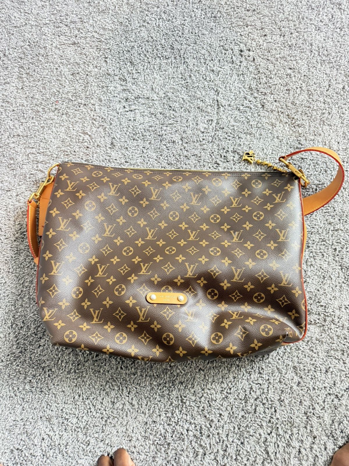 Louis Vuitton louis vuitton vagabond monogram Size ONE SIZE - 1 Thumbnail