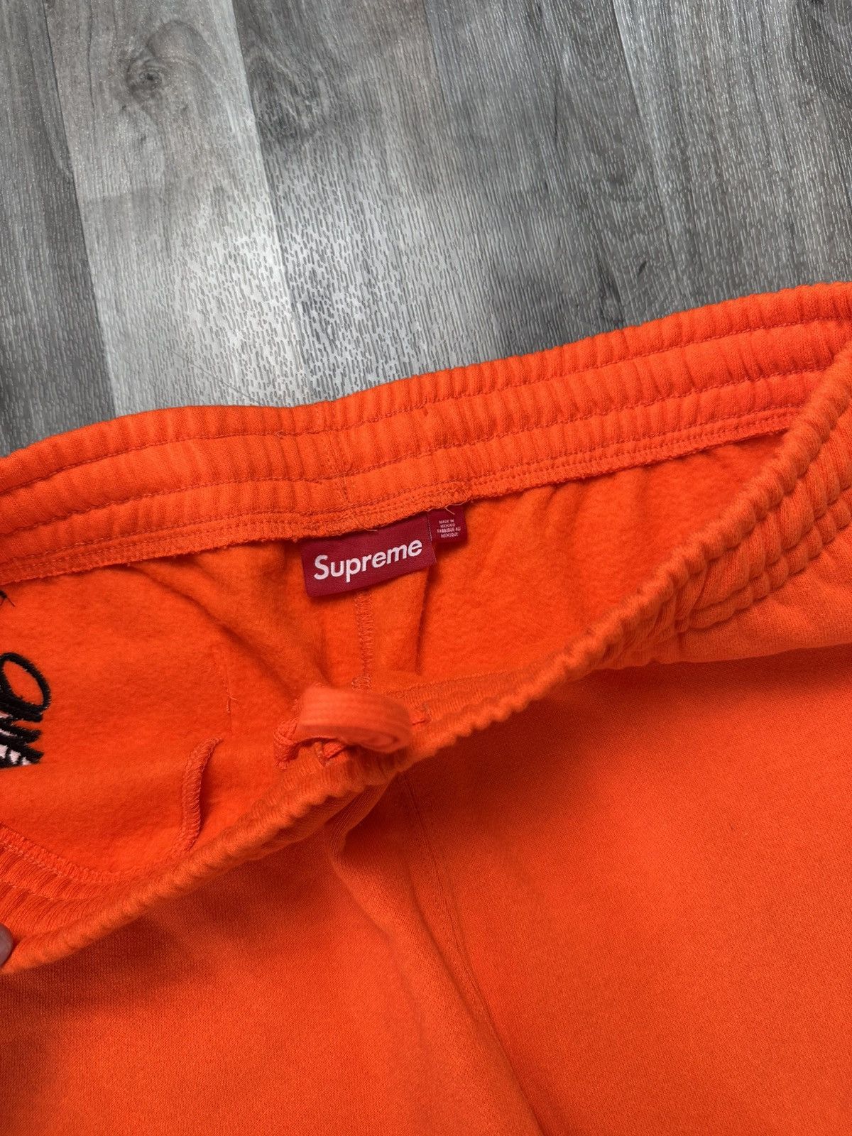 Supreme Supreme Tag Sweatpants Orange Size US 34 / EU 50 - 3 Thumbnail