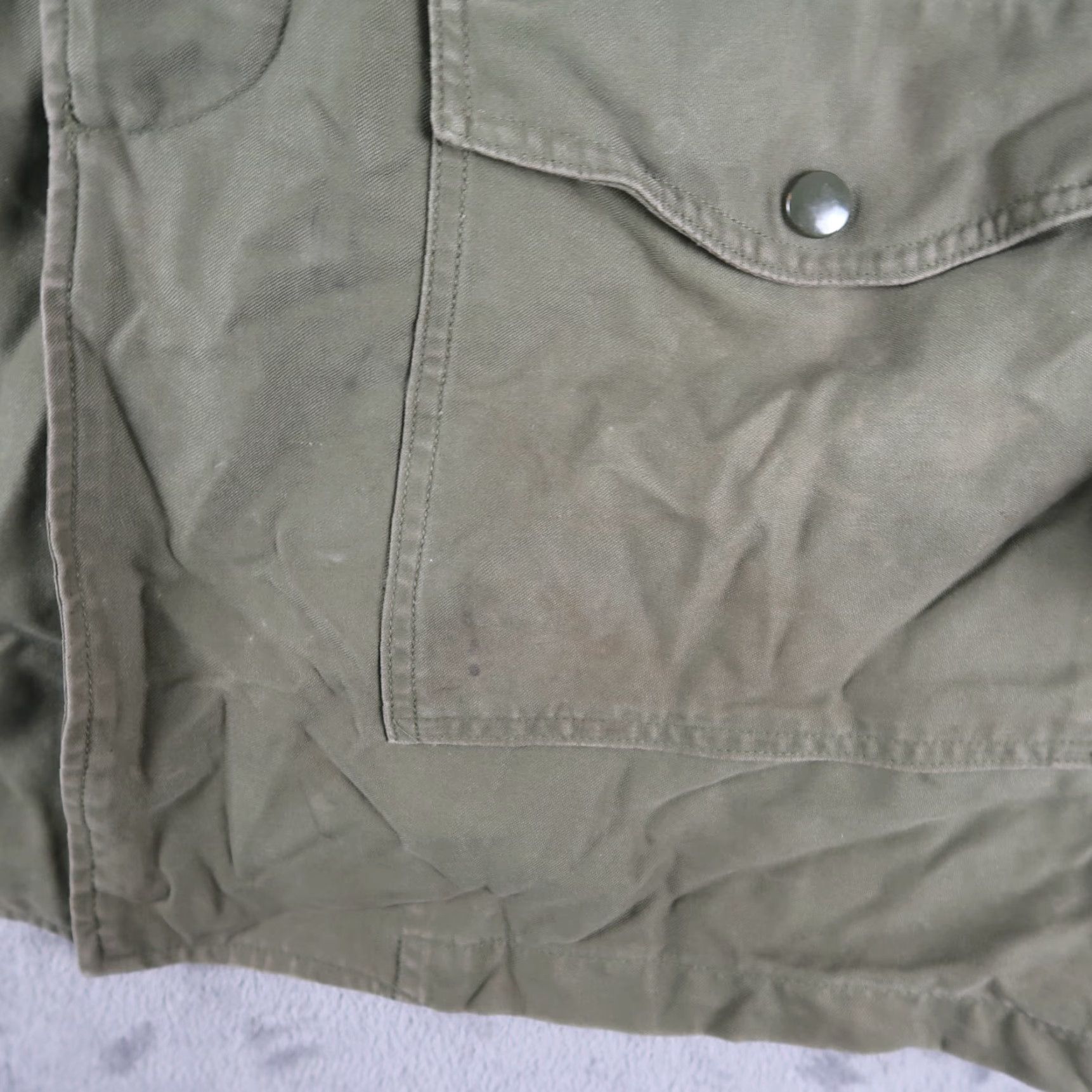 Vintage VINTAGE USAF Vietnam 60s Field Jacket Wind-Resistant OG 107 M Long Military Jacket Military Green Mens Jacket Size US M / EU 48-50 / 2 - 6 Thumbnail