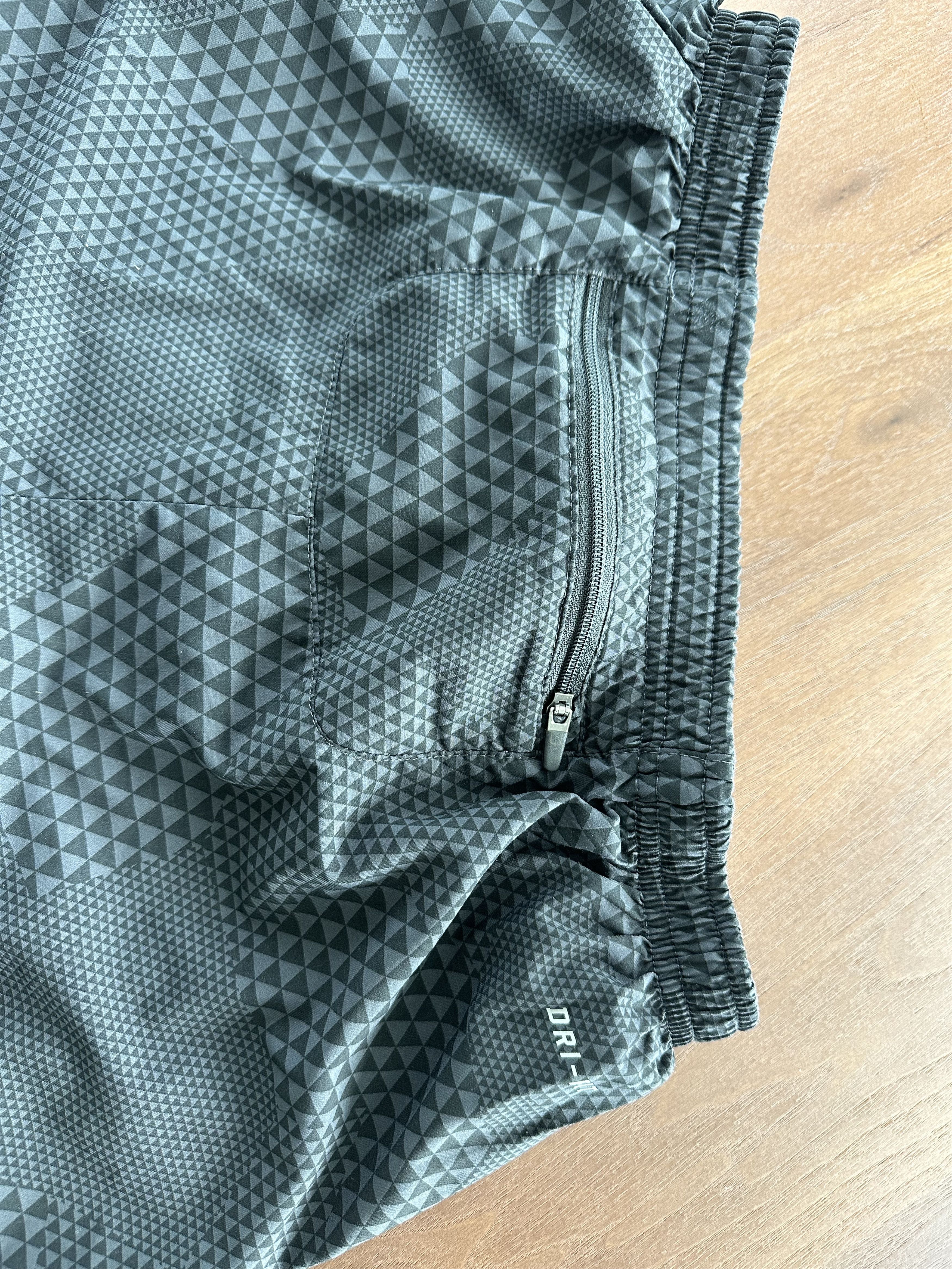 Nike Nike Lined Compression Running Shorts Grey (S) Size US 29 - 2 Thumbnail