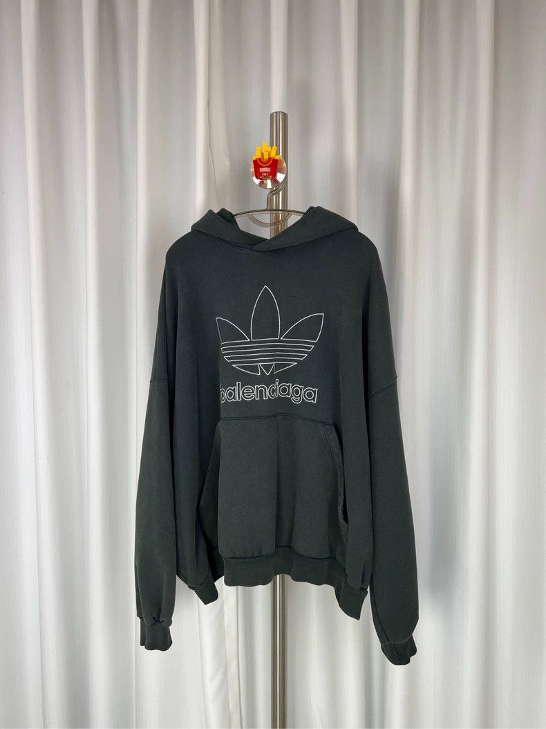 Balenciaga Balenciaga Co-branded Clover Hoodie Sweater Green Size US M / EU 48-50 / 2 - 9 Thumbnail