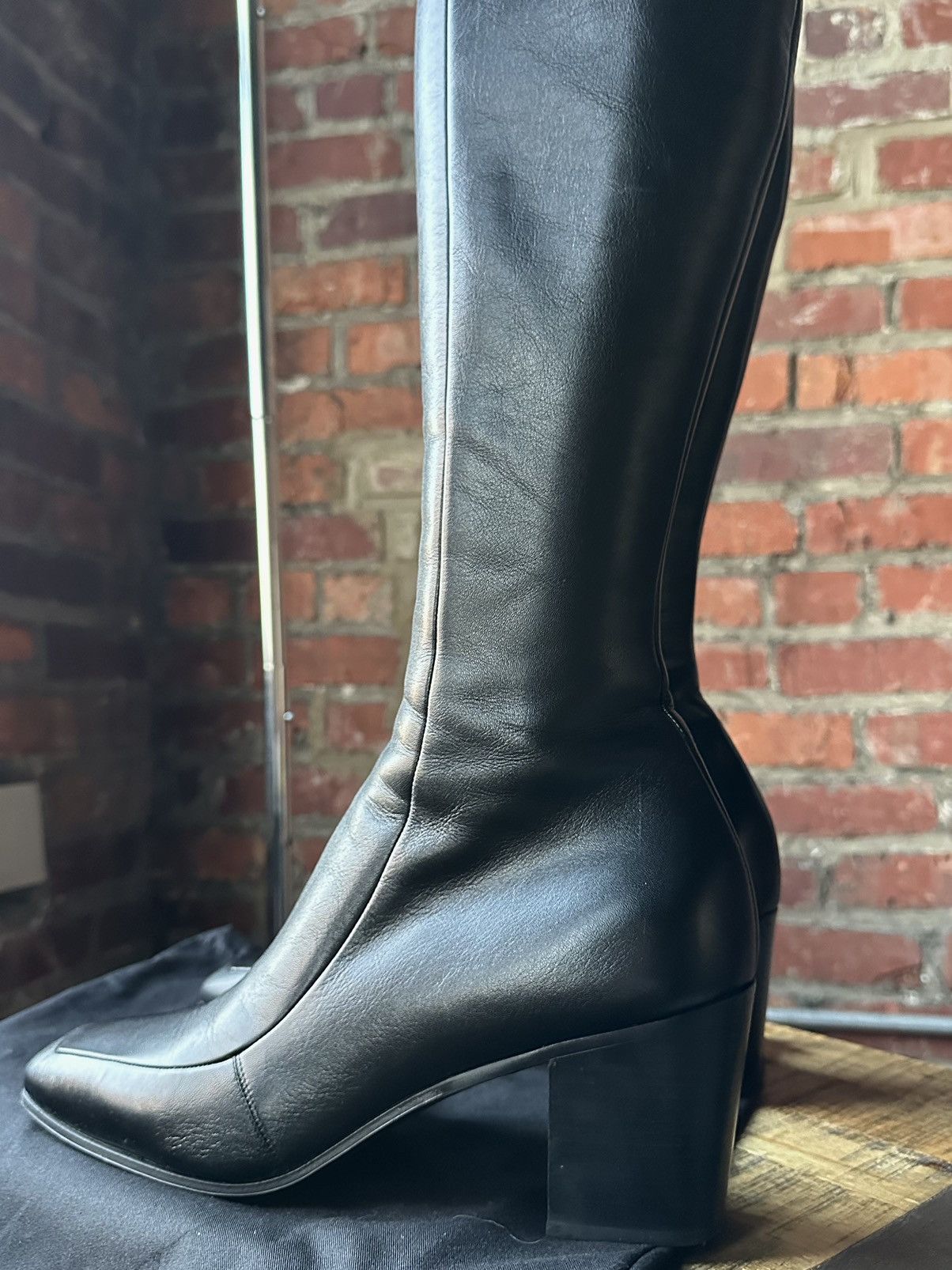 Yves Saint Laurent Otto Zipped Boots in Smooth Leather Size US 11.5 / EU 44-45 - 4 Thumbnail