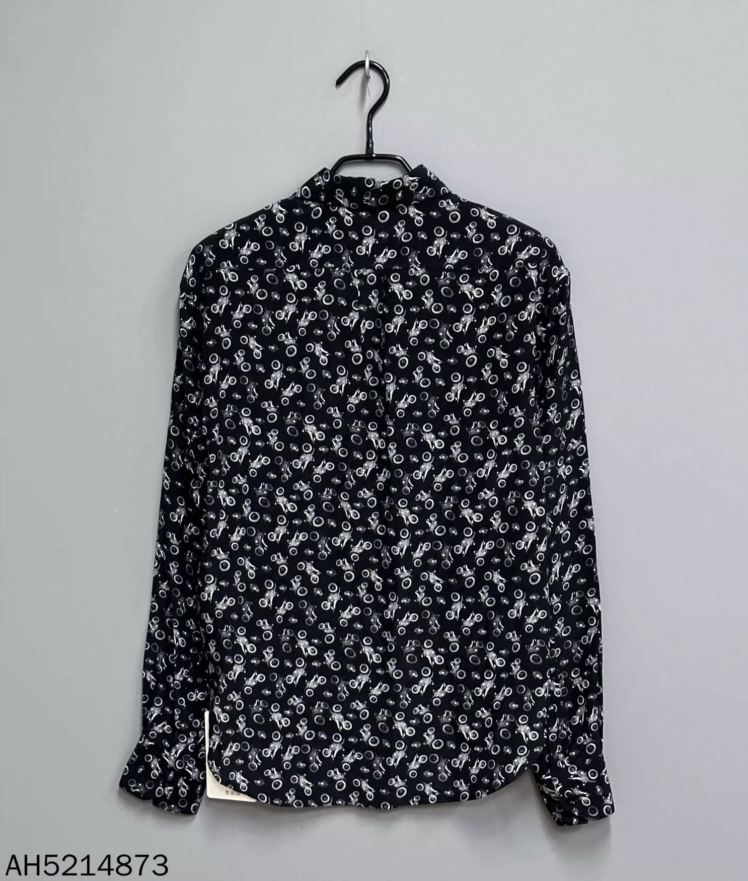 Saint Laurent Paris Saint Laurent Paris Motorcycle printed silk shirt Size US XS / EU 42 / 0 - 1 Thumbnail