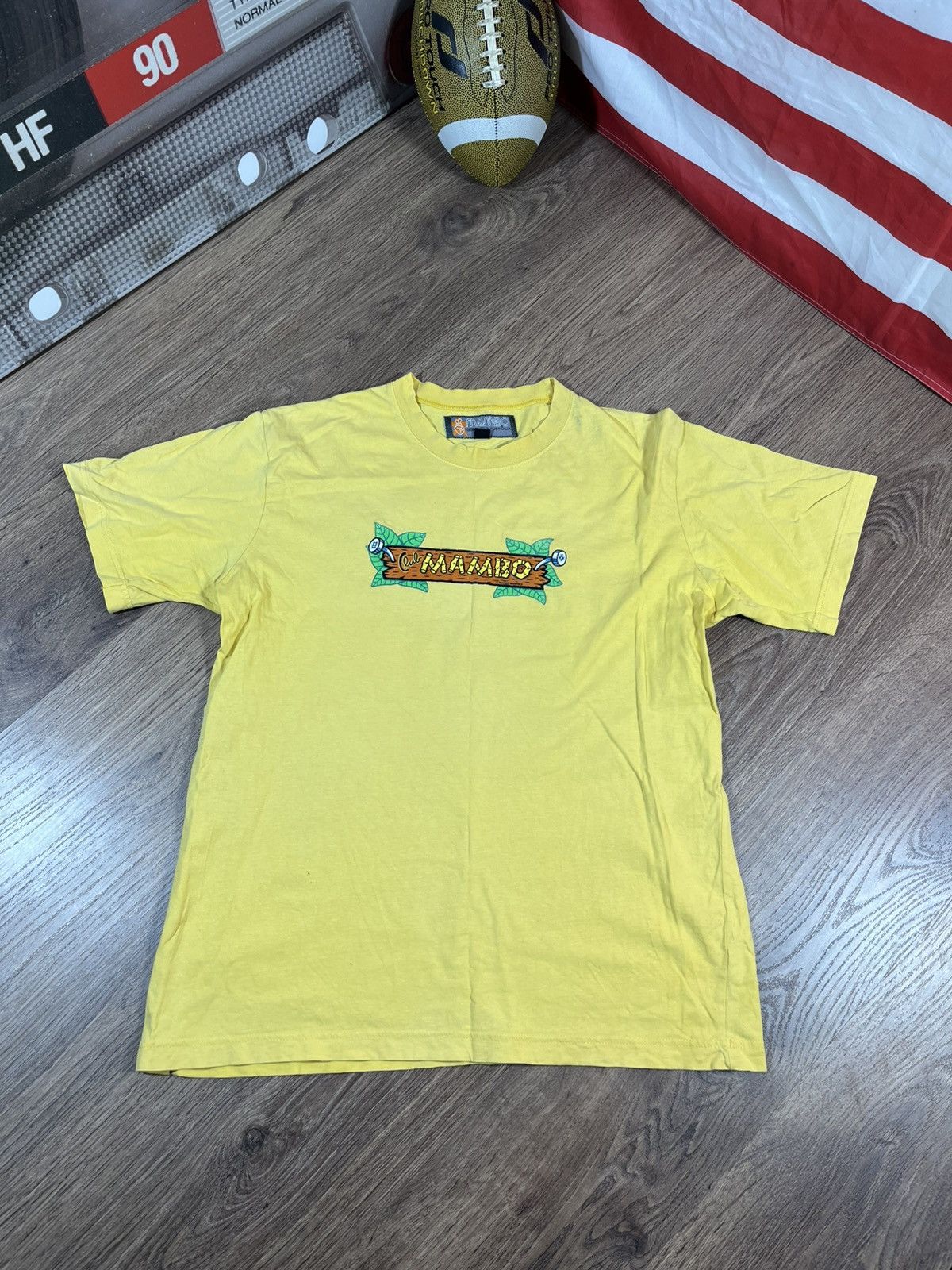 Mambo Vintage 2000s Mambo T Shirt Naked Girl Hawaii Size US L / EU 52-54 / 3 - 2 Thumbnail