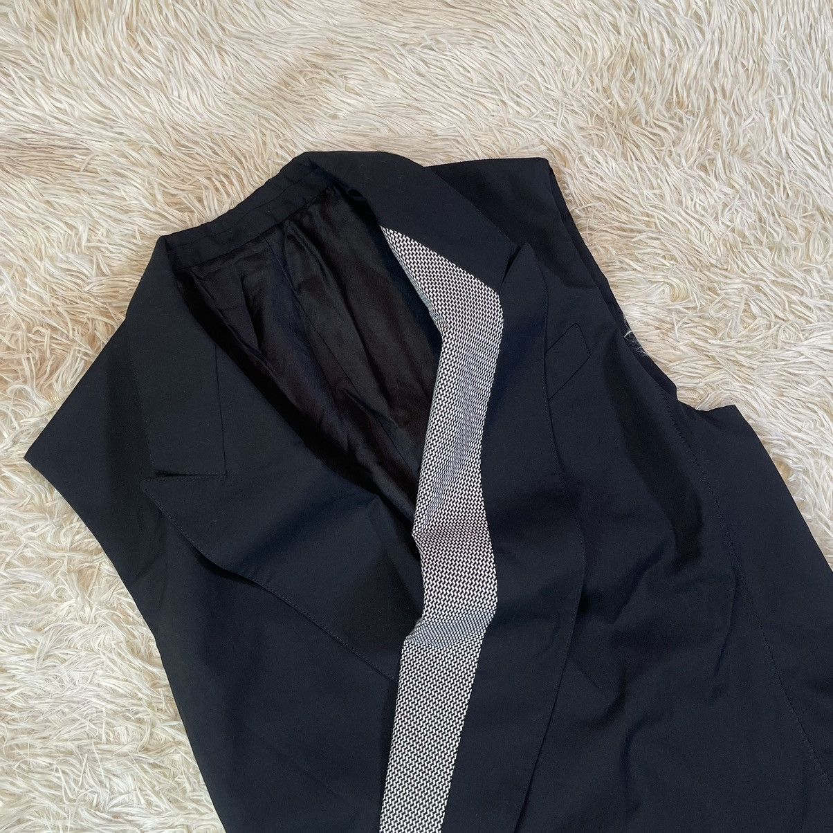 Louis Vuitton Louis Vuitton - Virgil abloh F/W 2022 - RUNWAY PIECE Size XXS / US 00 / IT 34 - 6 Thumbnail