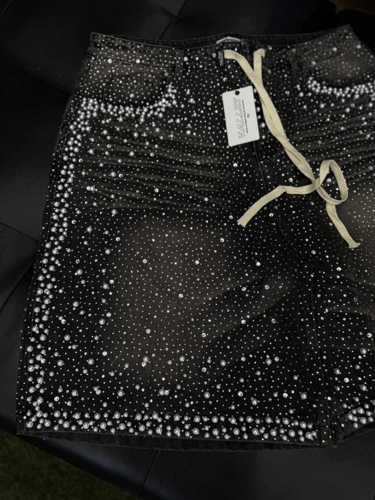 Vale Valley Vale Rhinestone Shorts Black Size 36 (NEW) Size US 36 / EU 52 - 7 Thumbnail