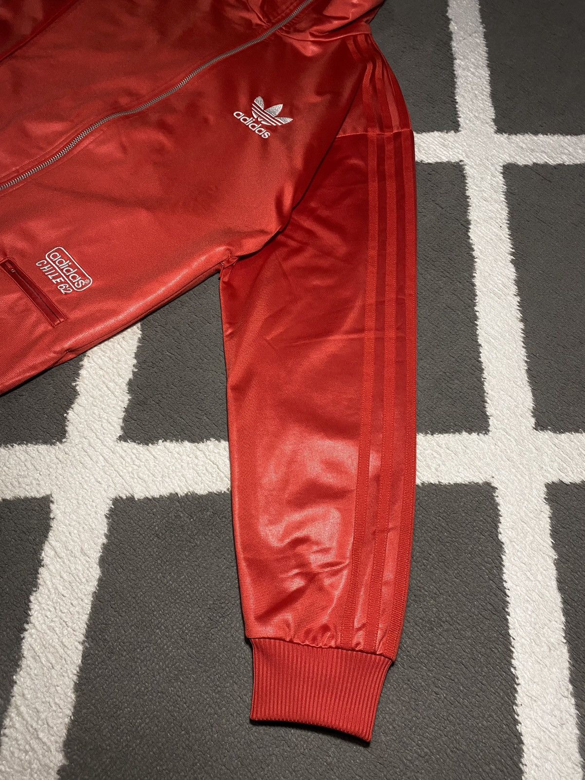 Adidas × Vintage Vintage 00’s Y2K Adidas Chile62 Waxed Shine Zip Sweatshirt Size US S / EU 44-46 / 1 - 9 Thumbnail