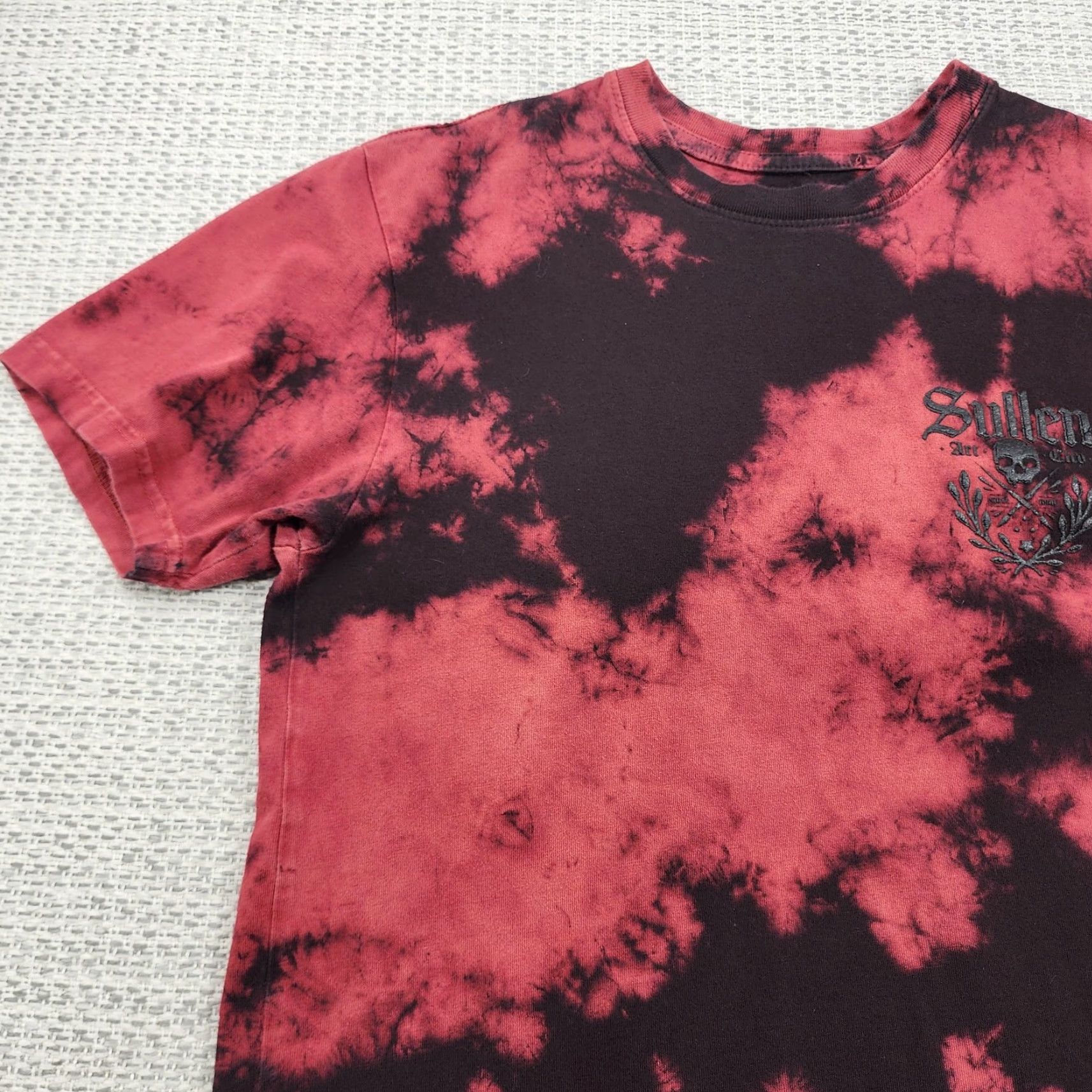Vintage Sullen Art Collective Shirt Mens Small Red Black Tie Dye Skull Artist Series Size US S / EU 44-46 / 1 - 5 Thumbnail