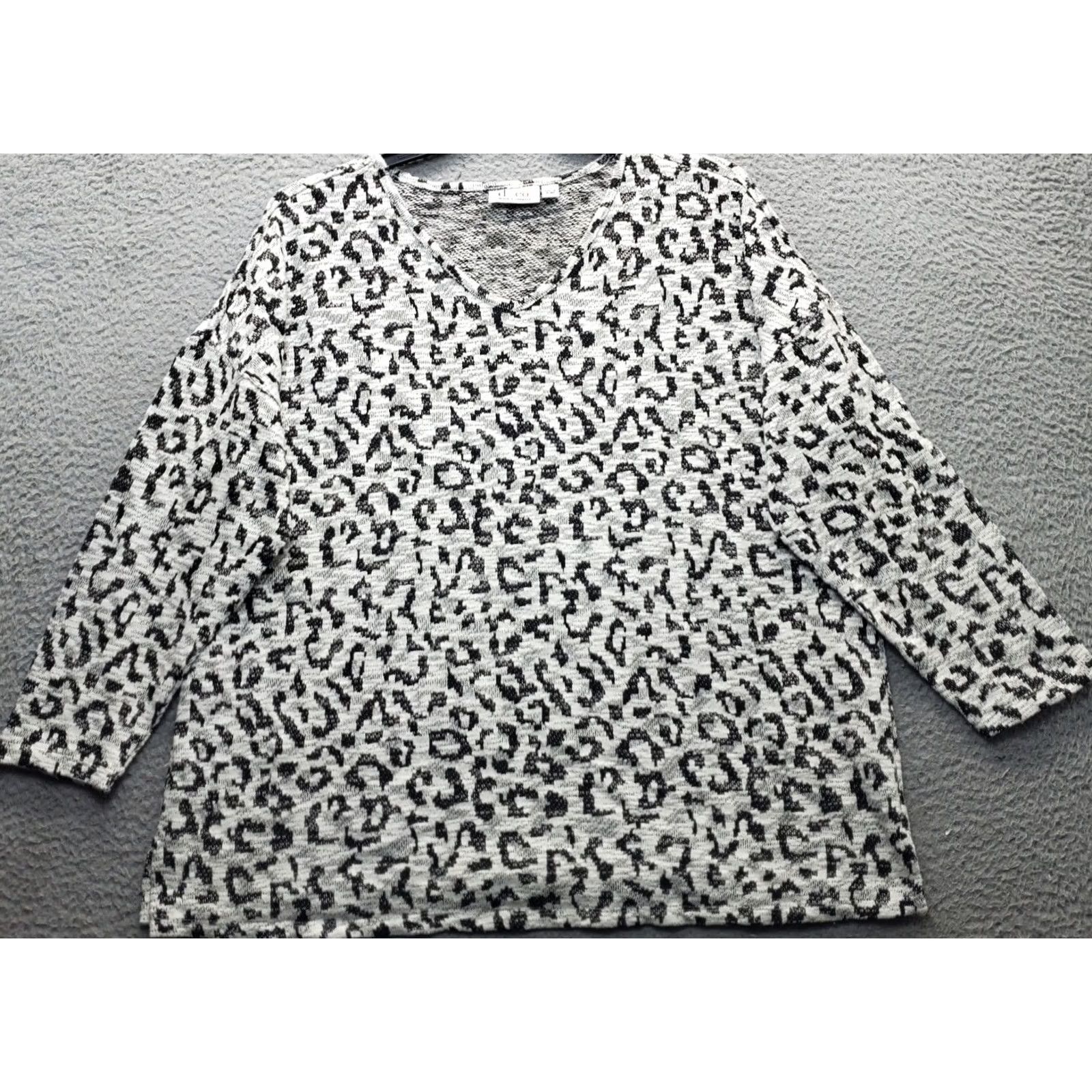 Denim & Co. Denim & Co. Tunic Top Womens 1X Multi Leopard Print Casual Long Sleeve V Neck Shirt Womens Size 1X Multicolor Leopard Print Casual Sleeve Dressy? Size XL / US 12-14 / IT 48-50 - 2 Thumbnail