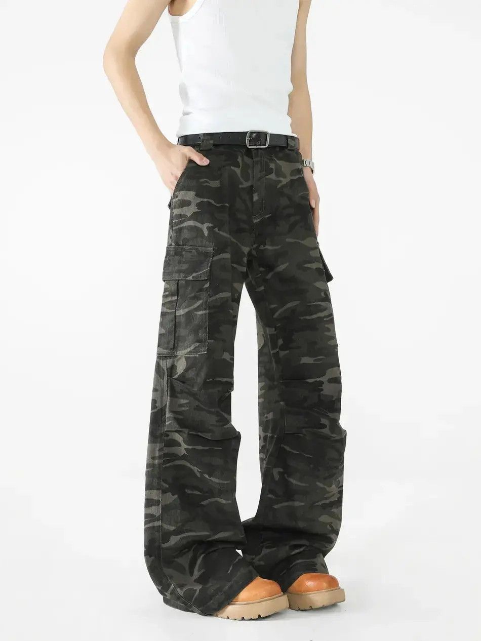 Japanese Brand Retro loose camouflage pocket jeans Size US 32 / EU 48 - 3 Thumbnail