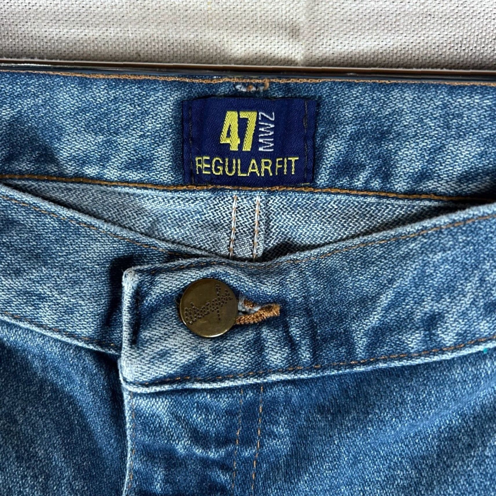 Wrangler Wrangler 47MWZ Premium Performance Cowboy Cut Regular Fit Jeans Blue 38x32 Mens Size US 38 / EU 54 - 3 Thumbnail