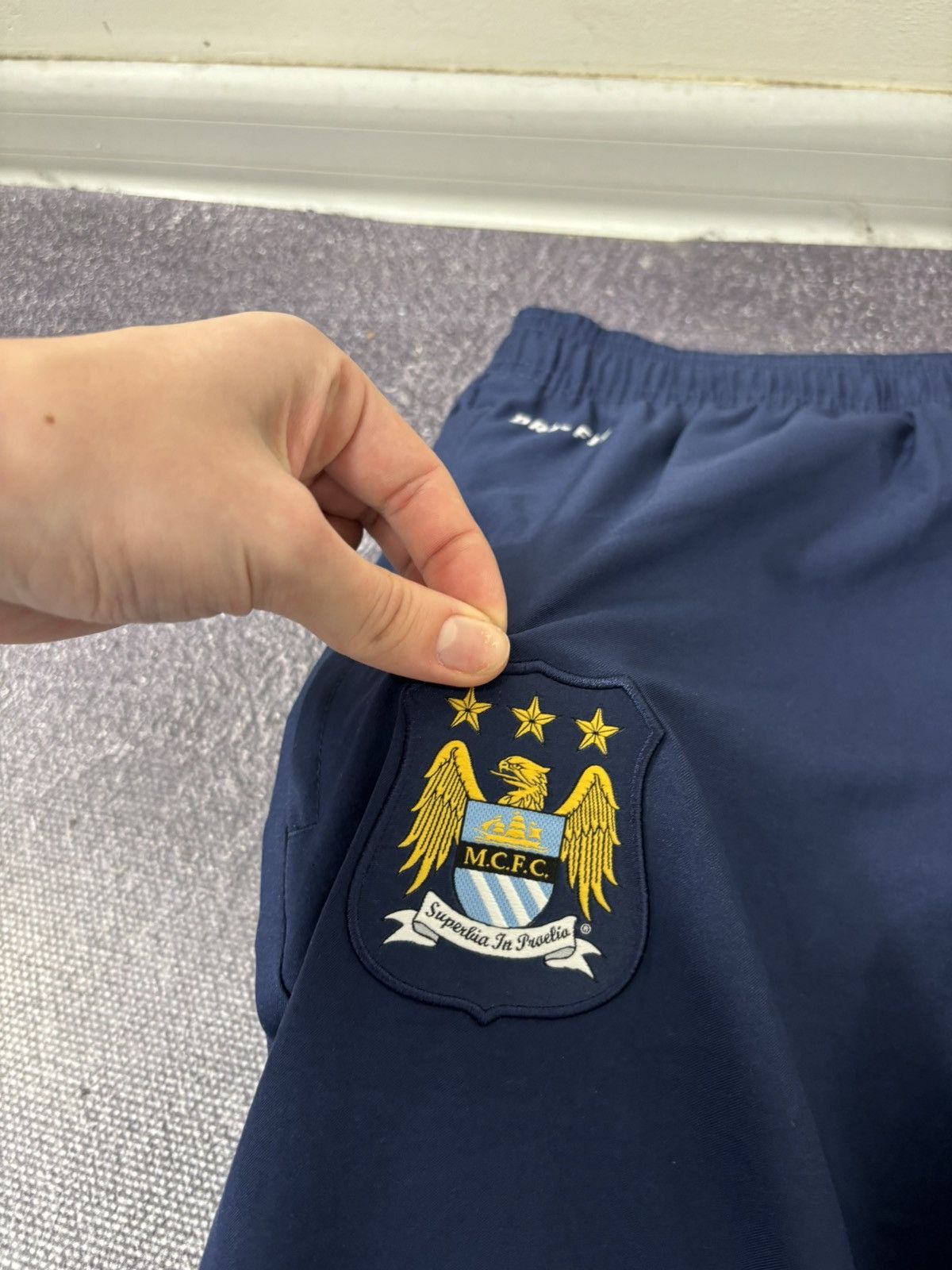 Nike Nike Manchester City Y2K Dri-Fit Navy Blue Hype Track Pants Size US 30 / EU 46 - 9 Thumbnail