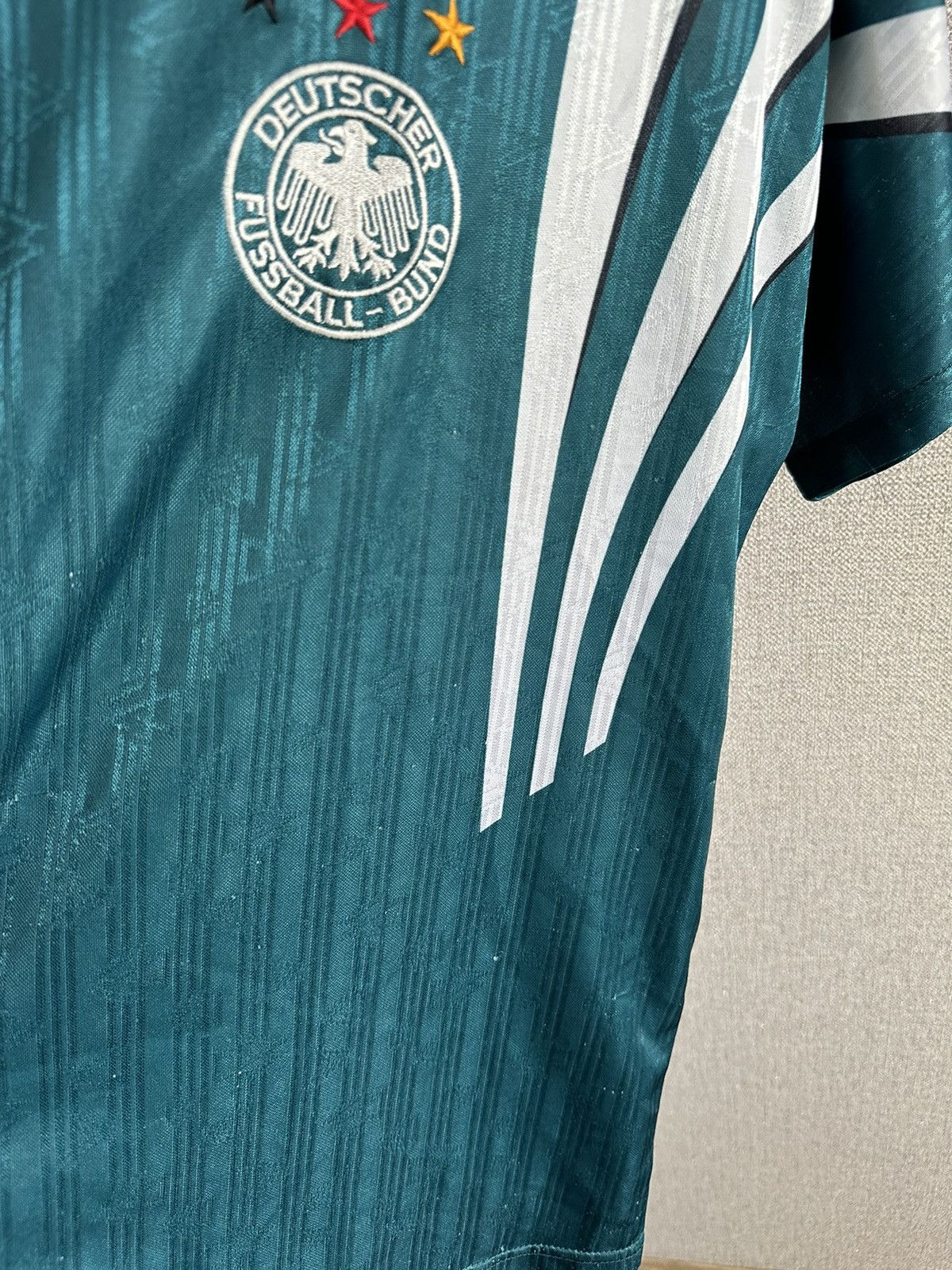 Adidas 1996 Adidas Germany Vintage Rare Away Soccer Jersey Size US L / EU 52-54 / 3 - 11 Thumbnail