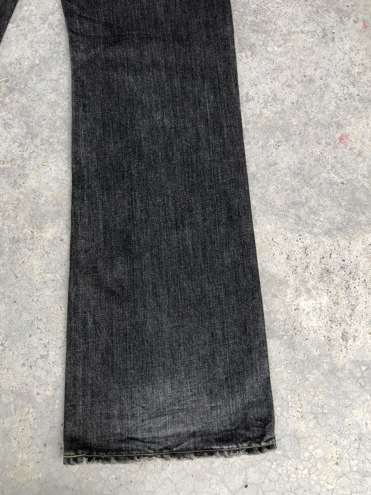 If Six Was Nine Japanese Uniqlo Flared Jeans Distressed Jeans Size US 33 - 13 Thumbnail