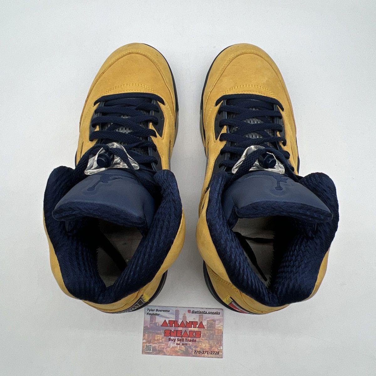 Jordan Brand Air Jordan 5 Michigan Size US 11.5 / EU 44-45 - 6 Thumbnail