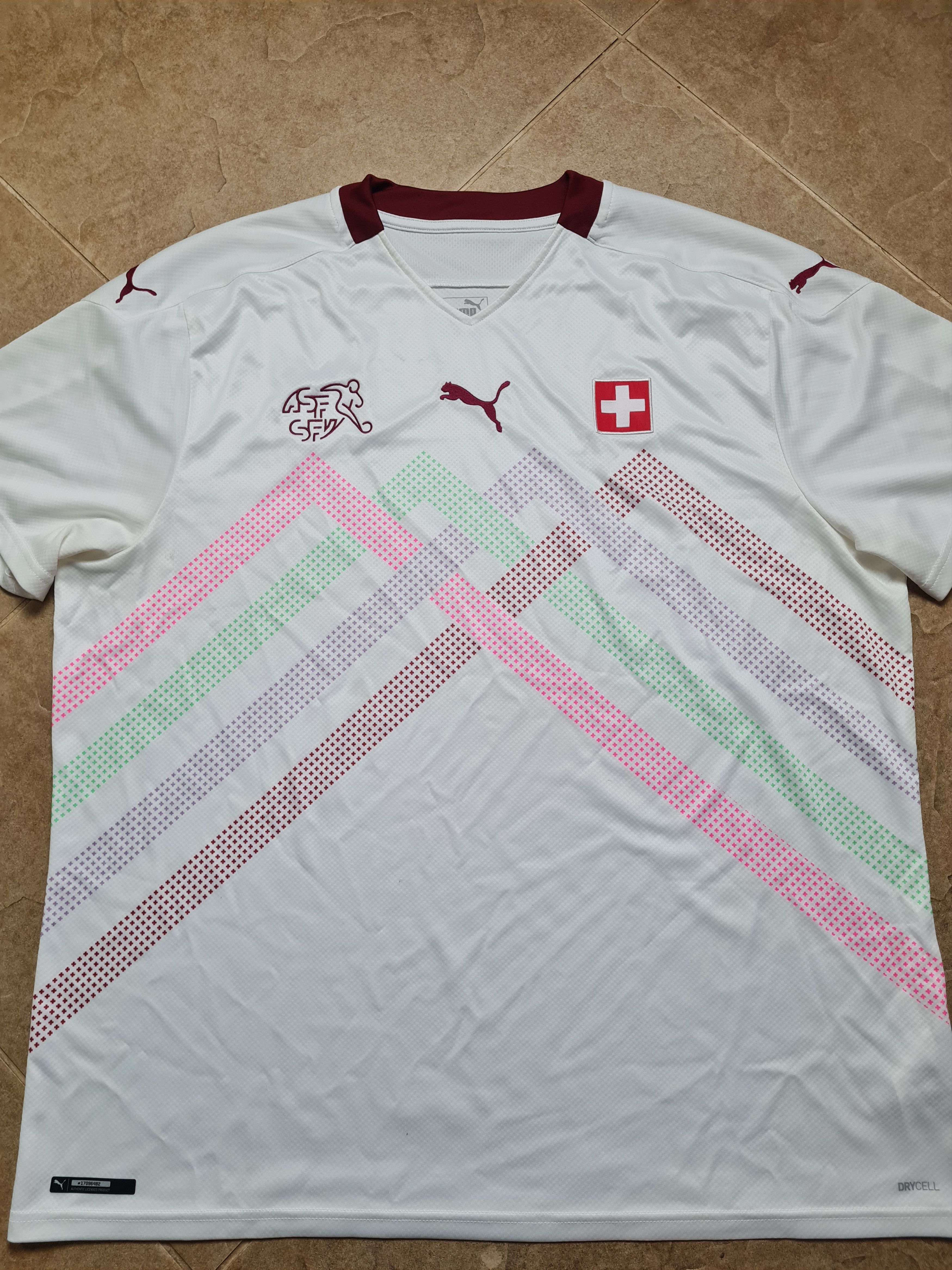 Puma SWITZERLAND 2020/2021 AWAY FOOTBALL SHIRT SOCCER JERSEY PUMA Size US XXL / EU 58 / 5 - 7 Thumbnail