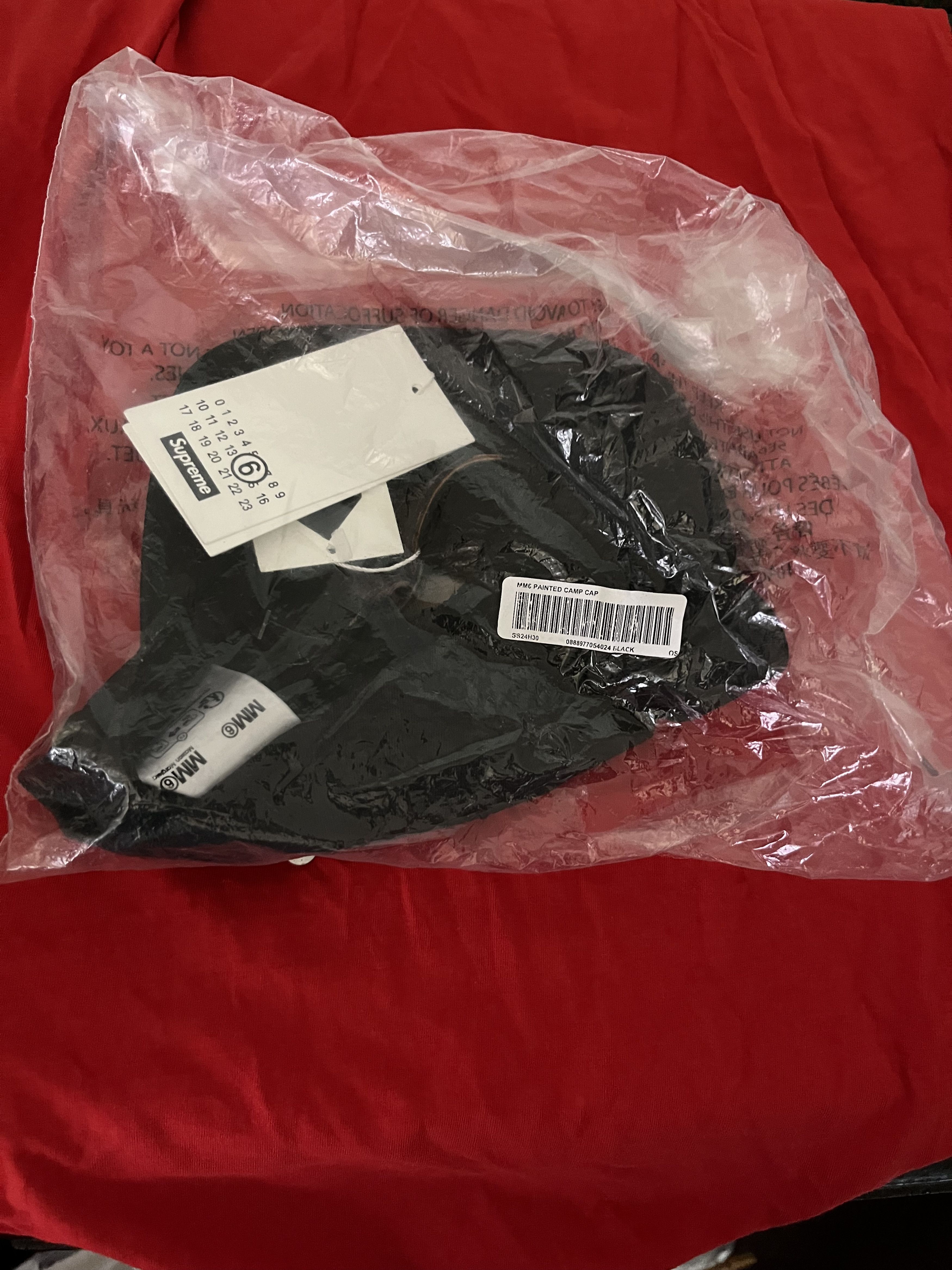 MM6 Mm6 supreme black painted hat Size ONE SIZE - 9 Thumbnail