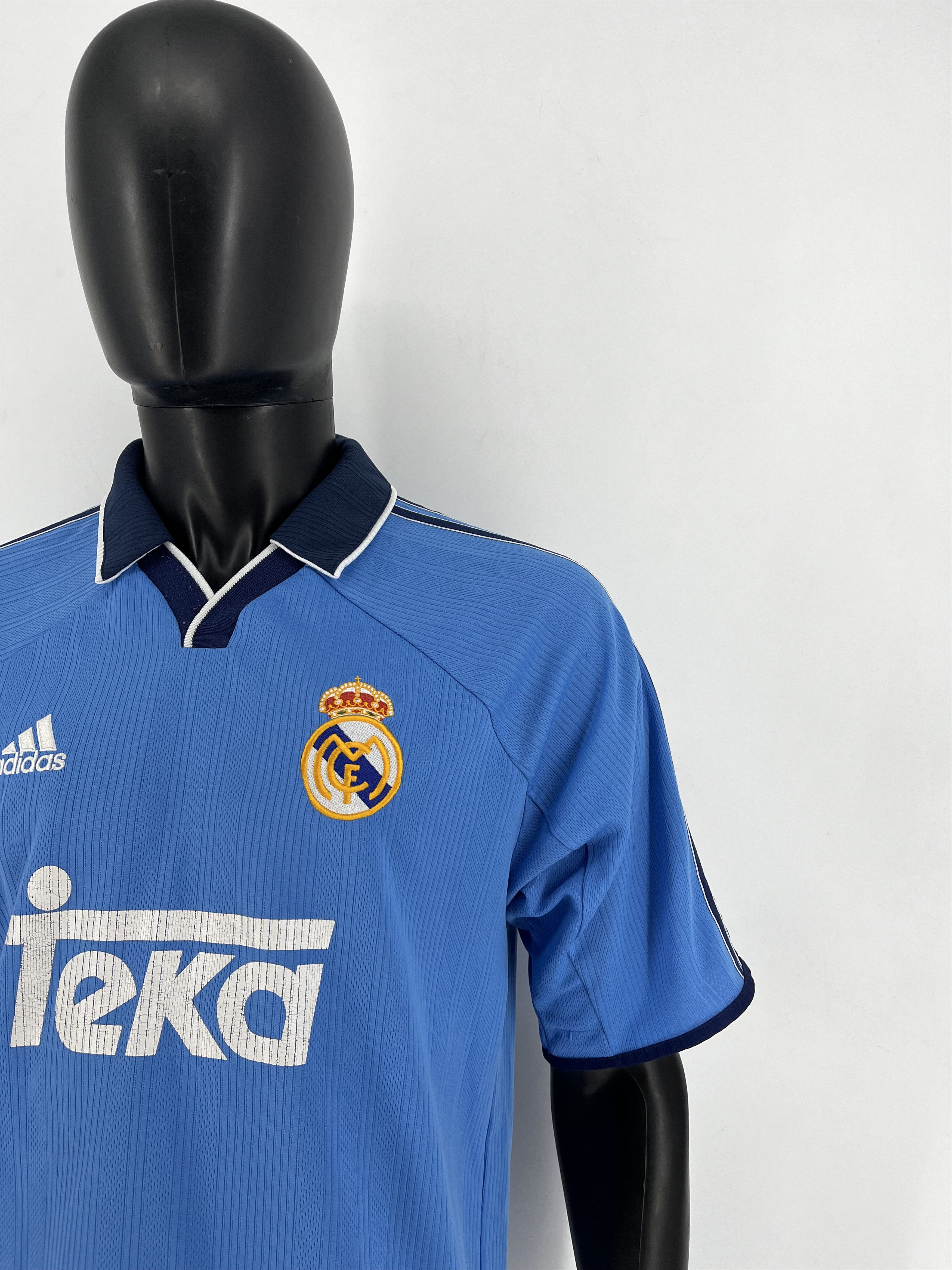 Adidas Vintage Real Madrid Raúl 7 Jersey – 1997/98 Adidas Teka Kit” Size US M / EU 48-50 / 2 - 8 Thumbnail