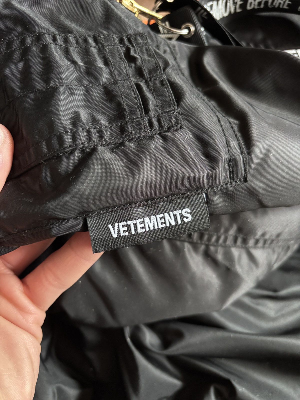 Vetements Vetements AW2022 oversize hooded bomber jacket Size US XS / EU 42 / 0 - 10 Thumbnail