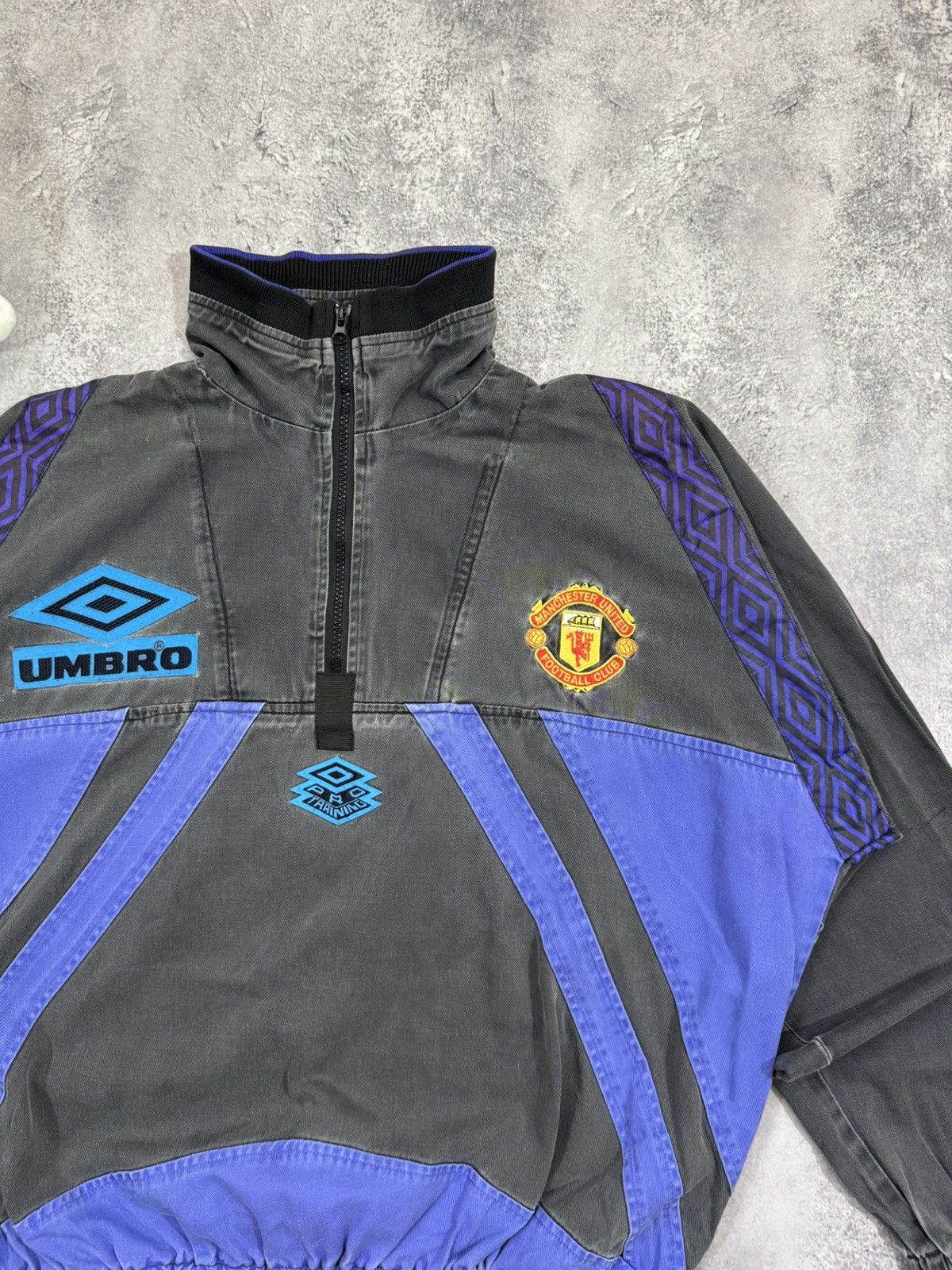 Umbro Vintage 90s Umbro Manchester United Jacket Size US XL / EU 56 / 4 - 3 Thumbnail