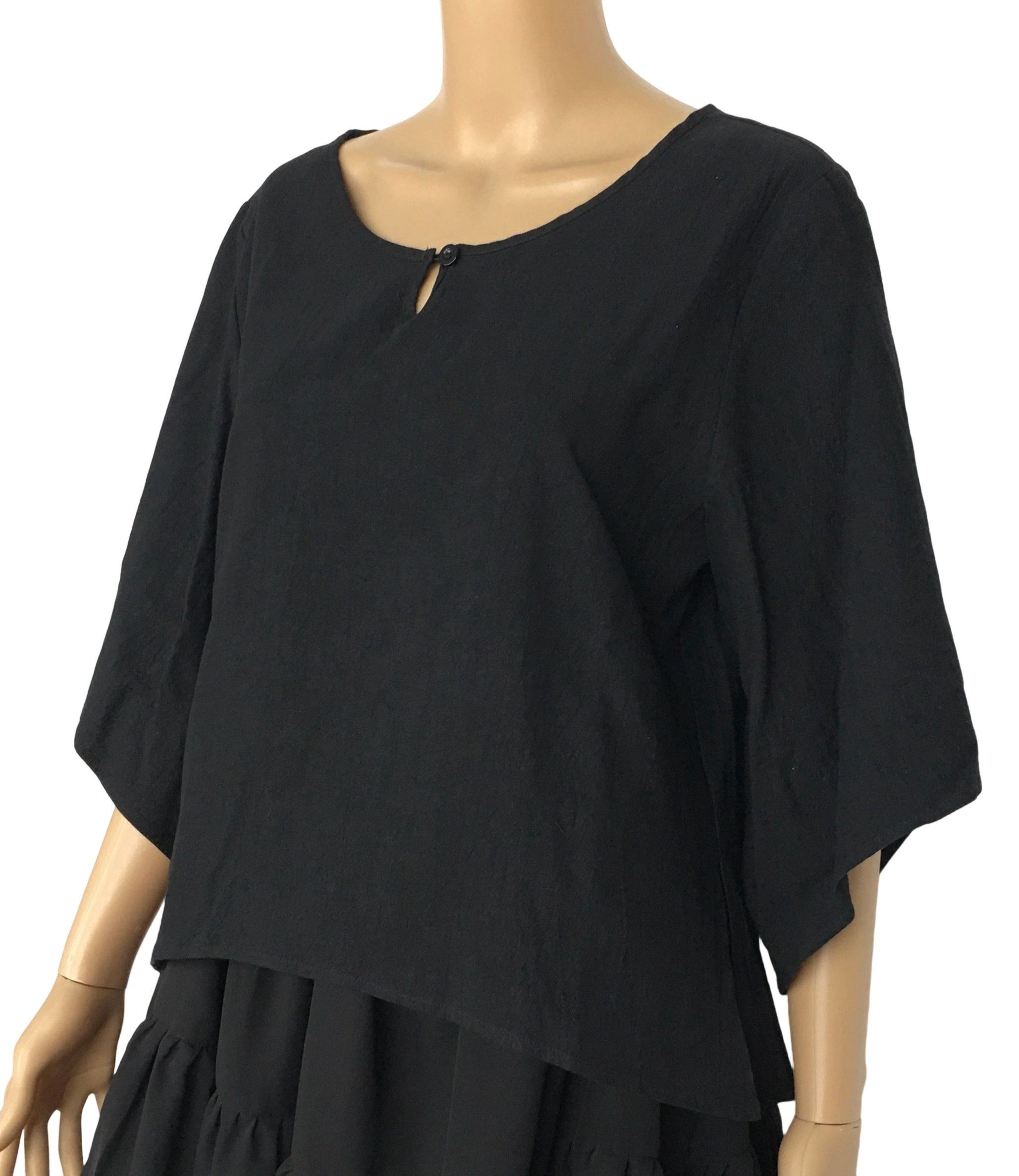 Other Black Linen Tops, Round Neck, Elegant Blouse Size L / US 10 / IT 46 - 2 Thumbnail