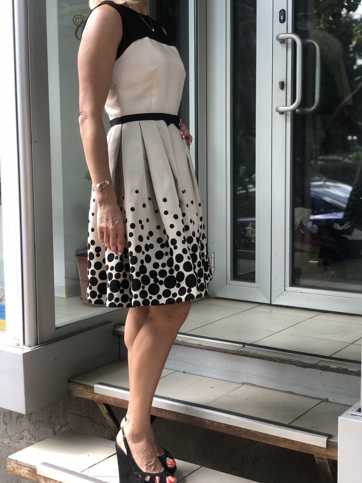 Other Elegant dress Size S / US 4 / IT 40 - 4 Thumbnail